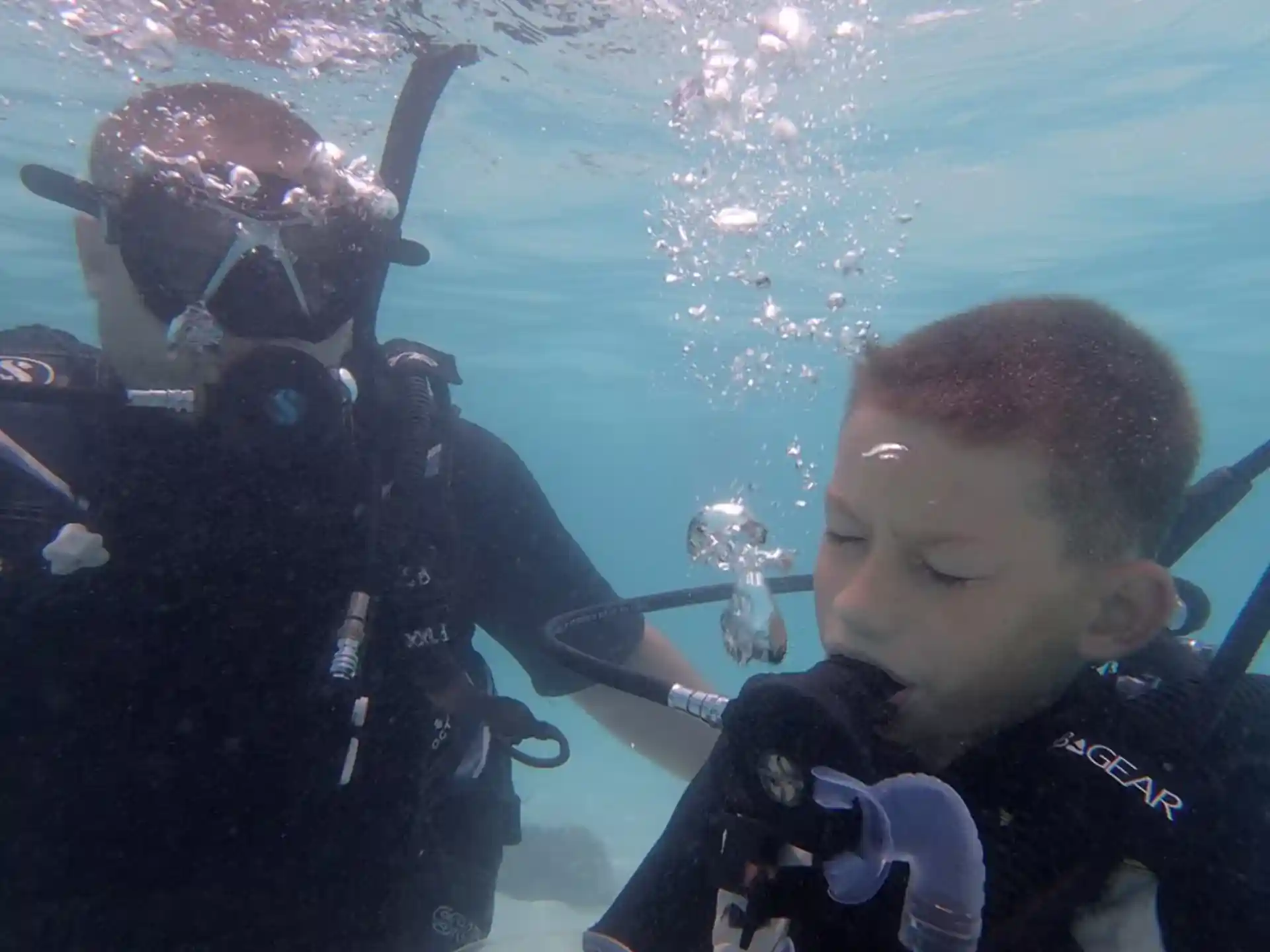 No mask underwater breathing technic