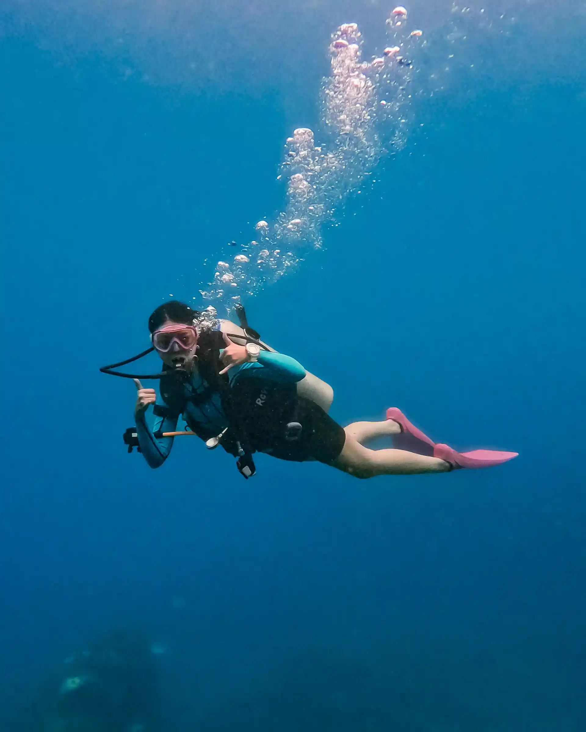 Explore the stunning, crystal-clear waters of Koh Tao and create an unforgettable first scuba diving experience.