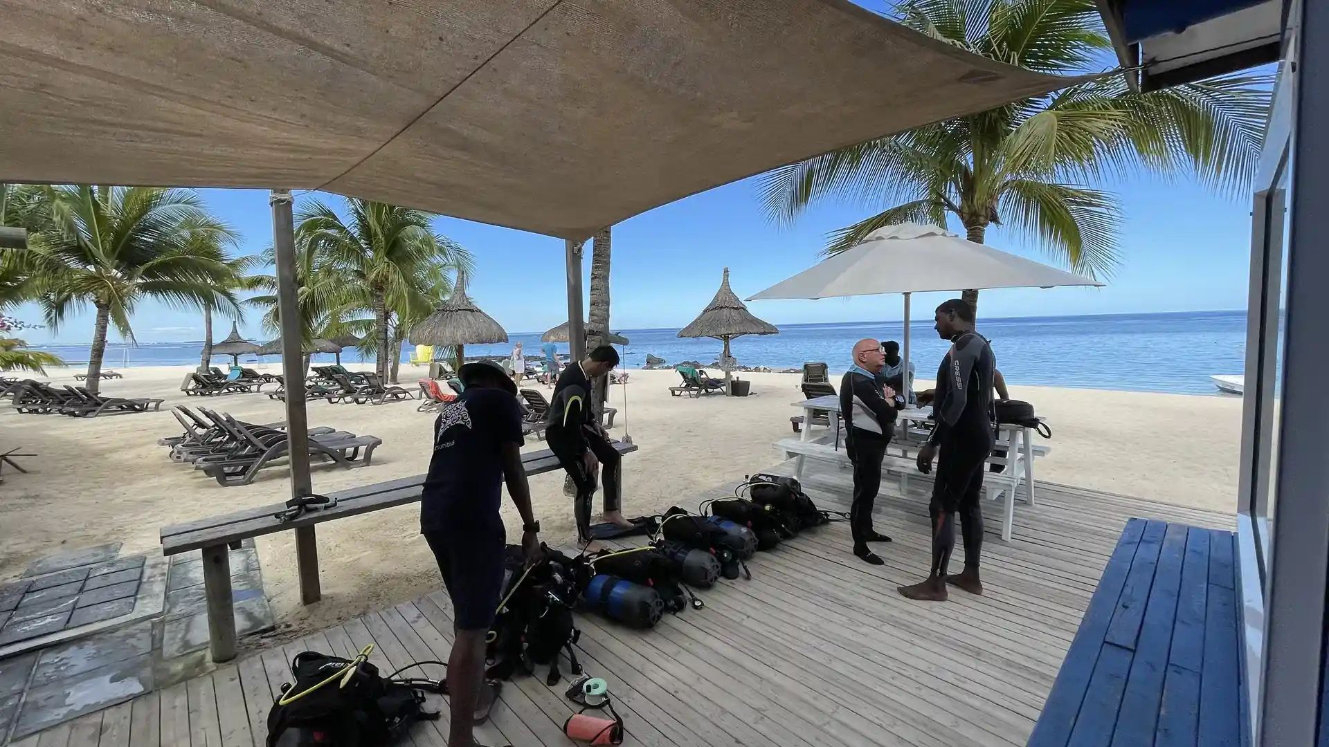 Dive shop photo