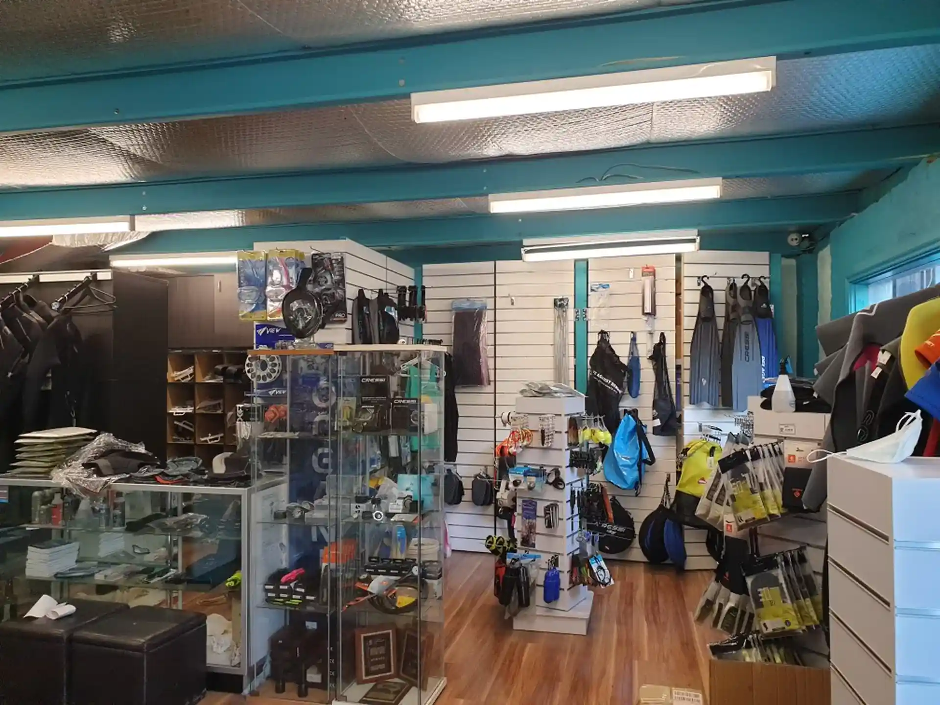 Dive shop photo