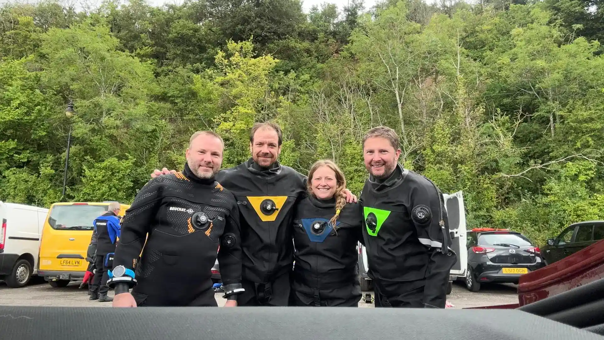 Dive shop photo