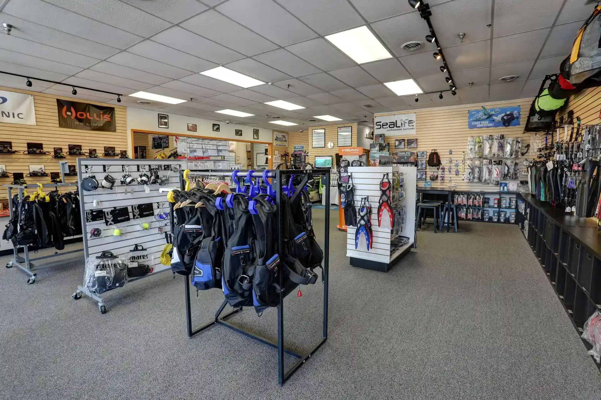 Picture of sales floor when entering the store.