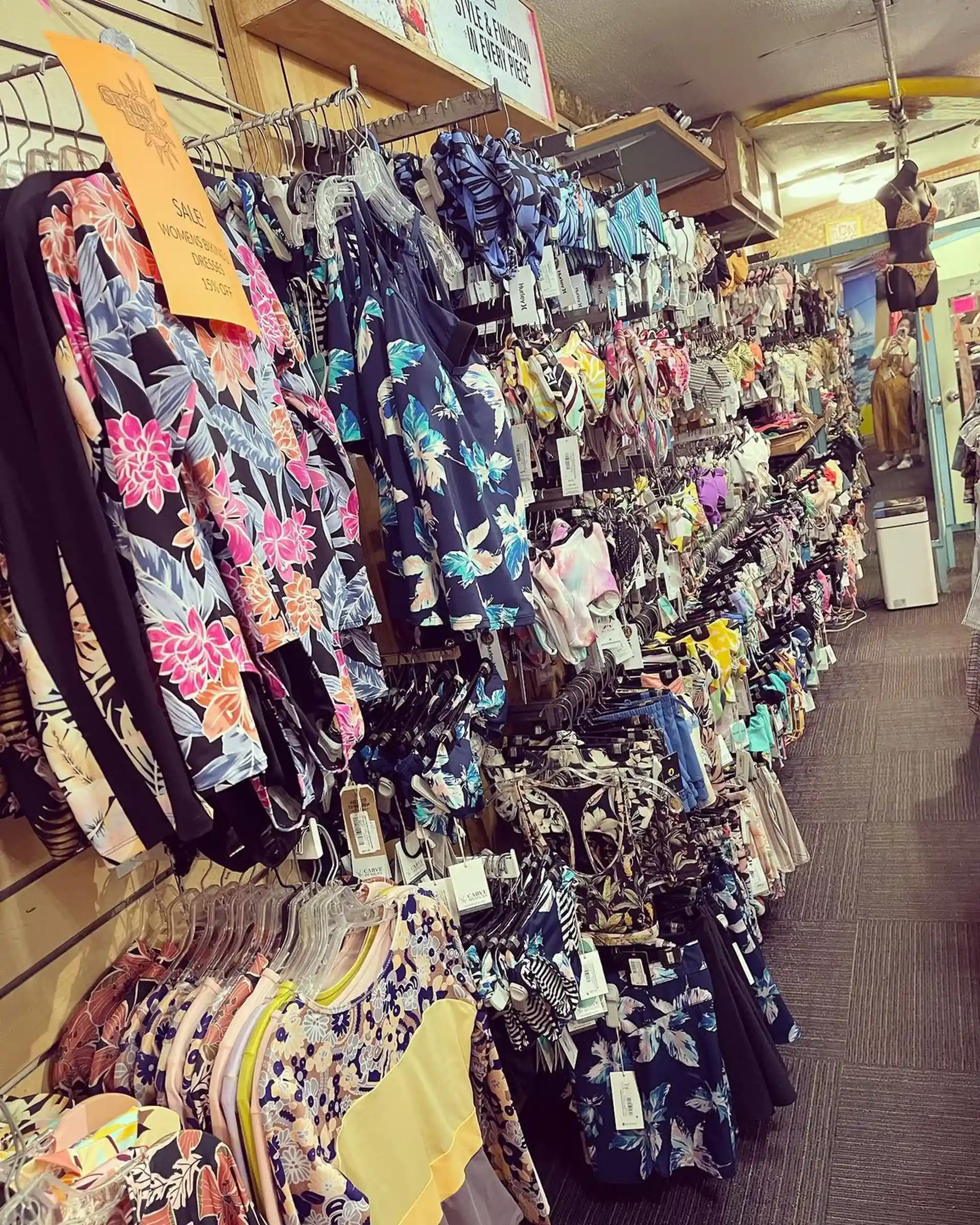 Dive shop photo