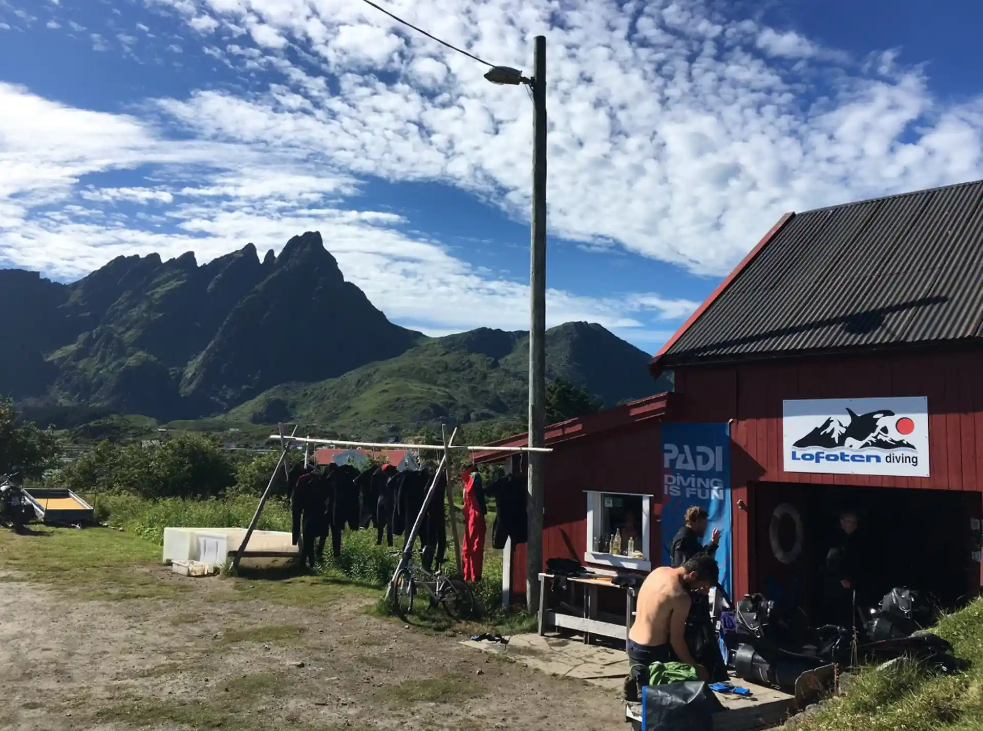 Dive shop photo