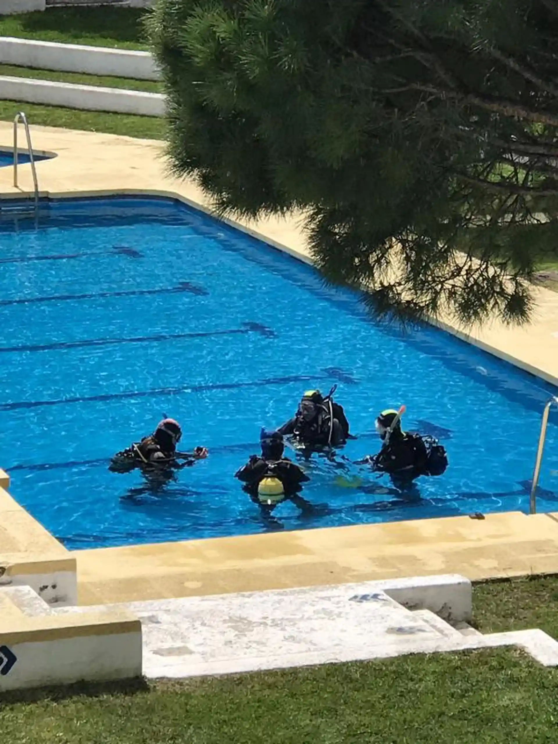 Dive shop photo