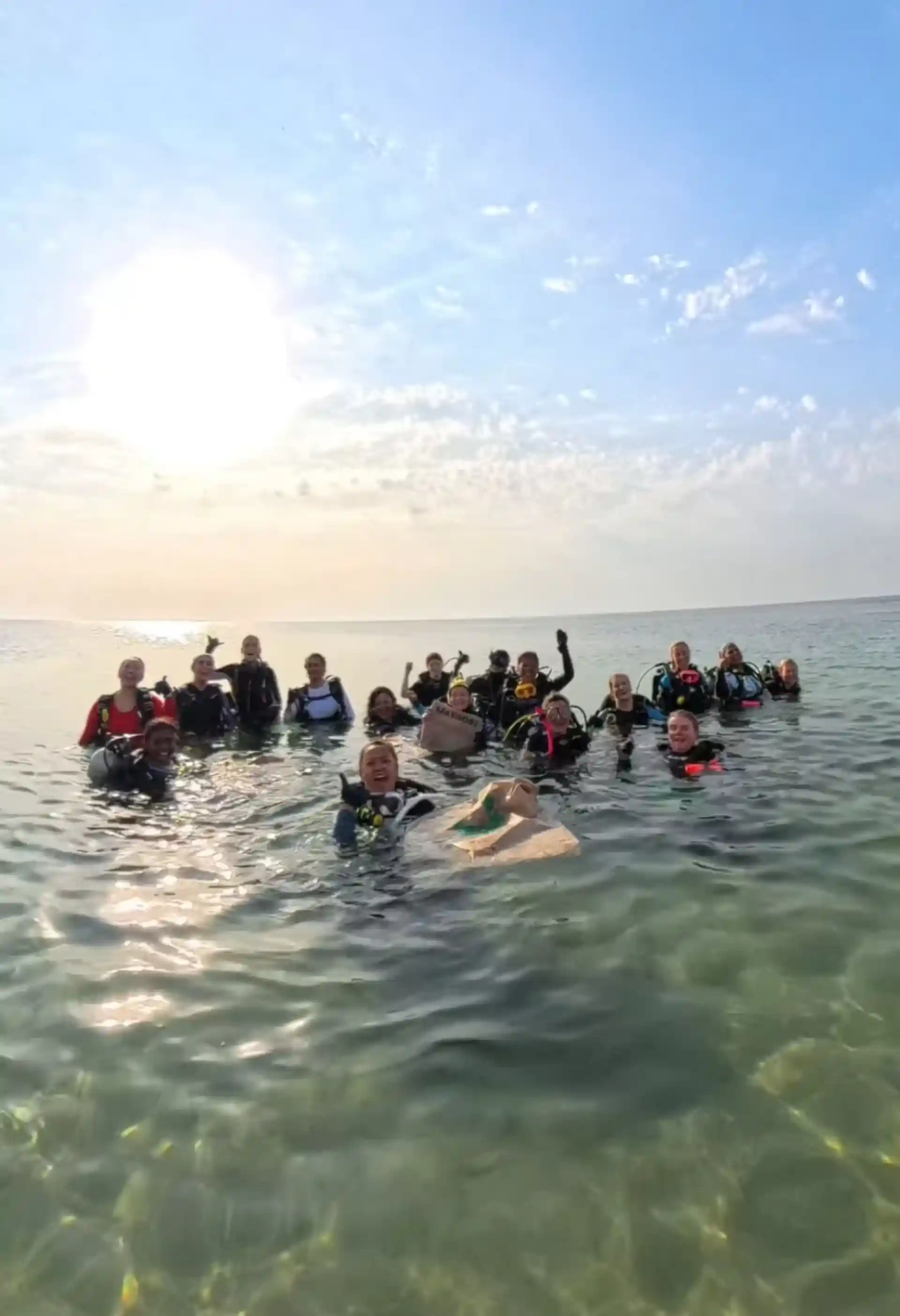 SEAsters in Action : PADI Women Clean-up Dive Day
