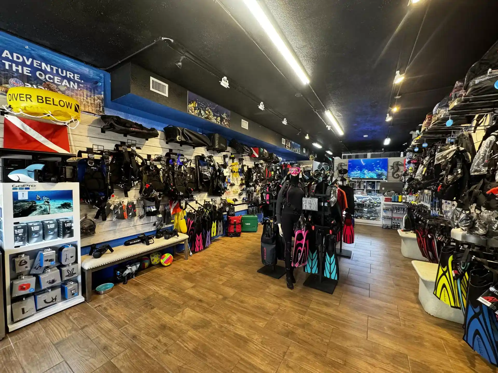 Dive shop photo