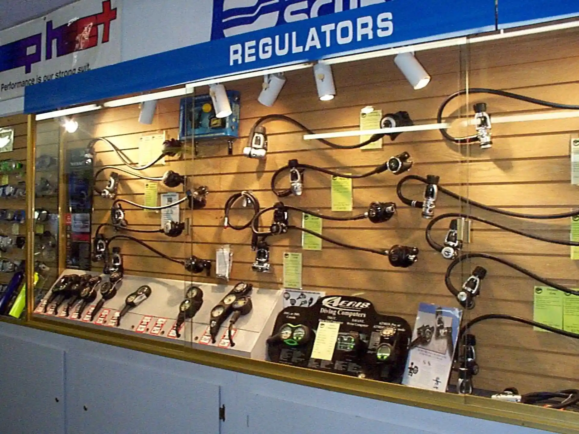 Foto de la tienda de buceo