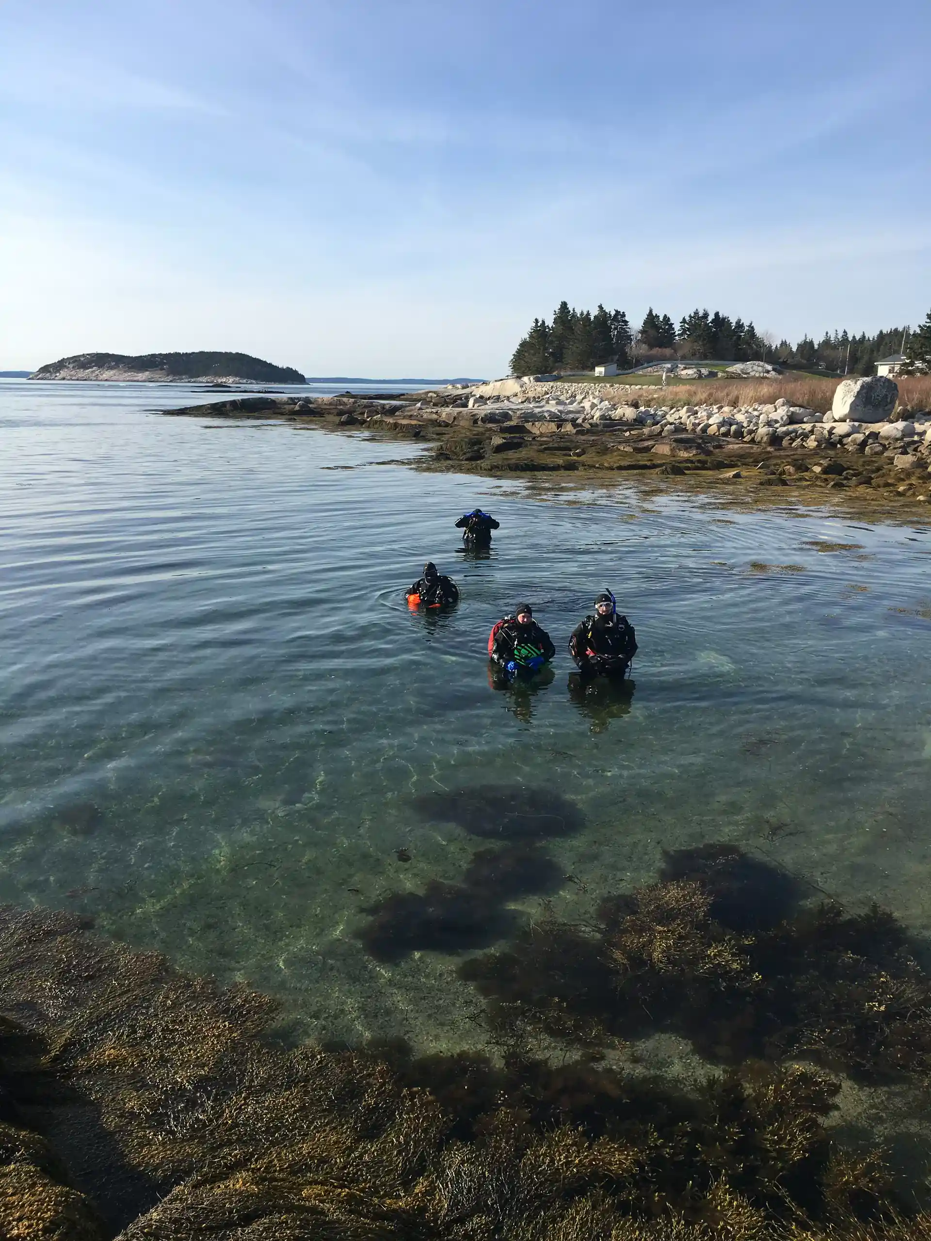 Students ready to do dive 4 - Open Water course at Paddy's Head one of our great training sites.