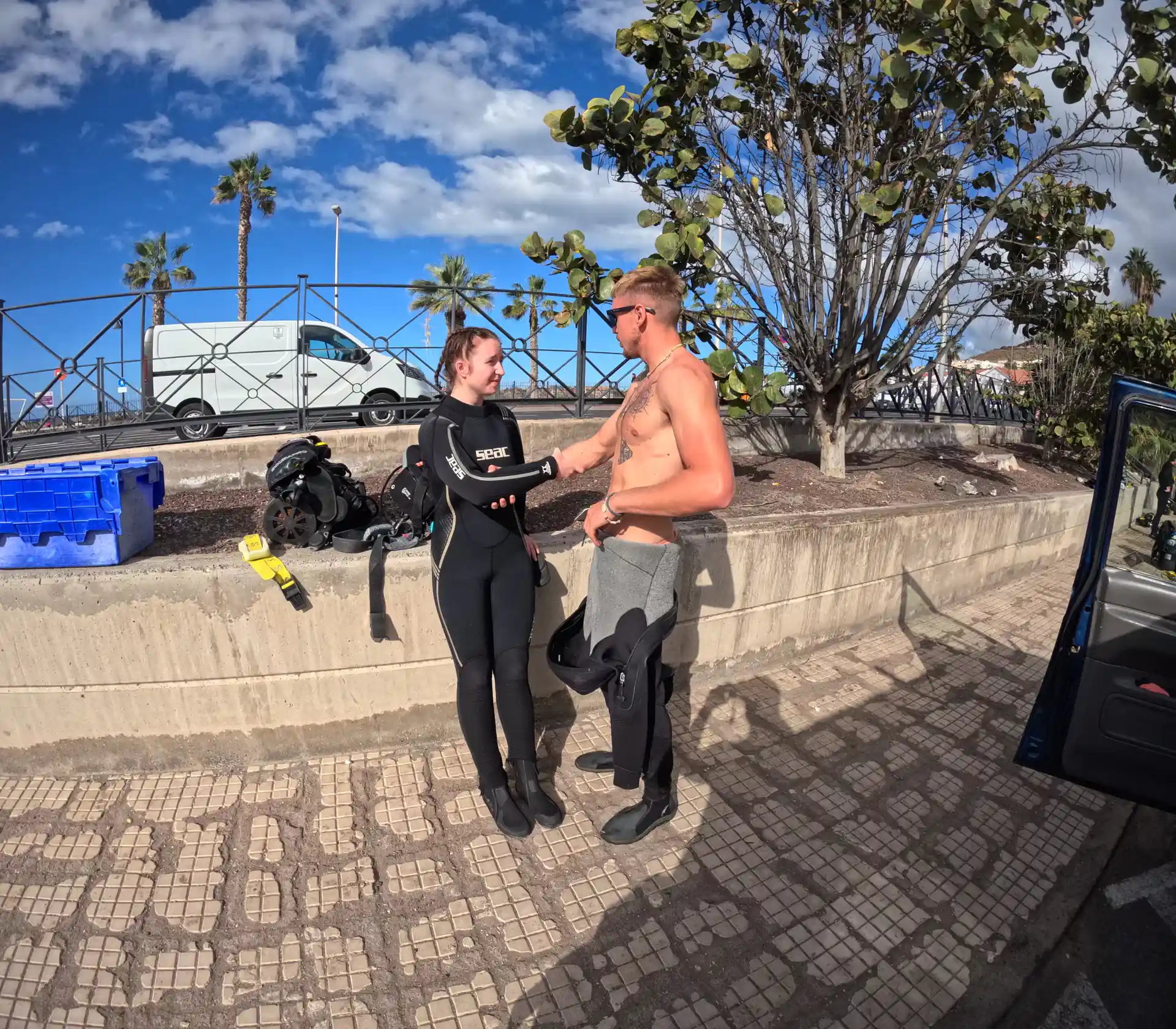 Briefing before going into the water.