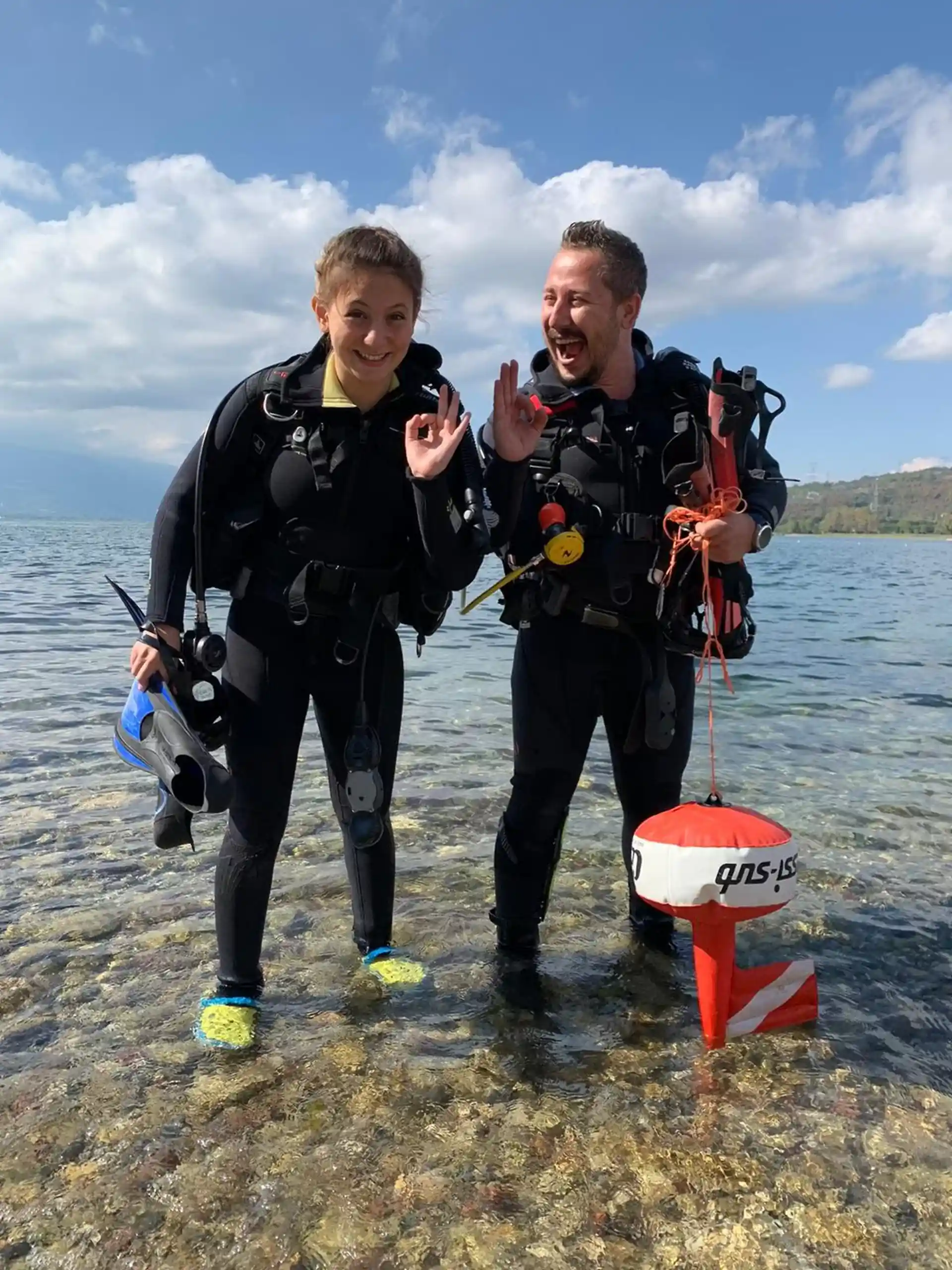 Foto de la tienda de buceo