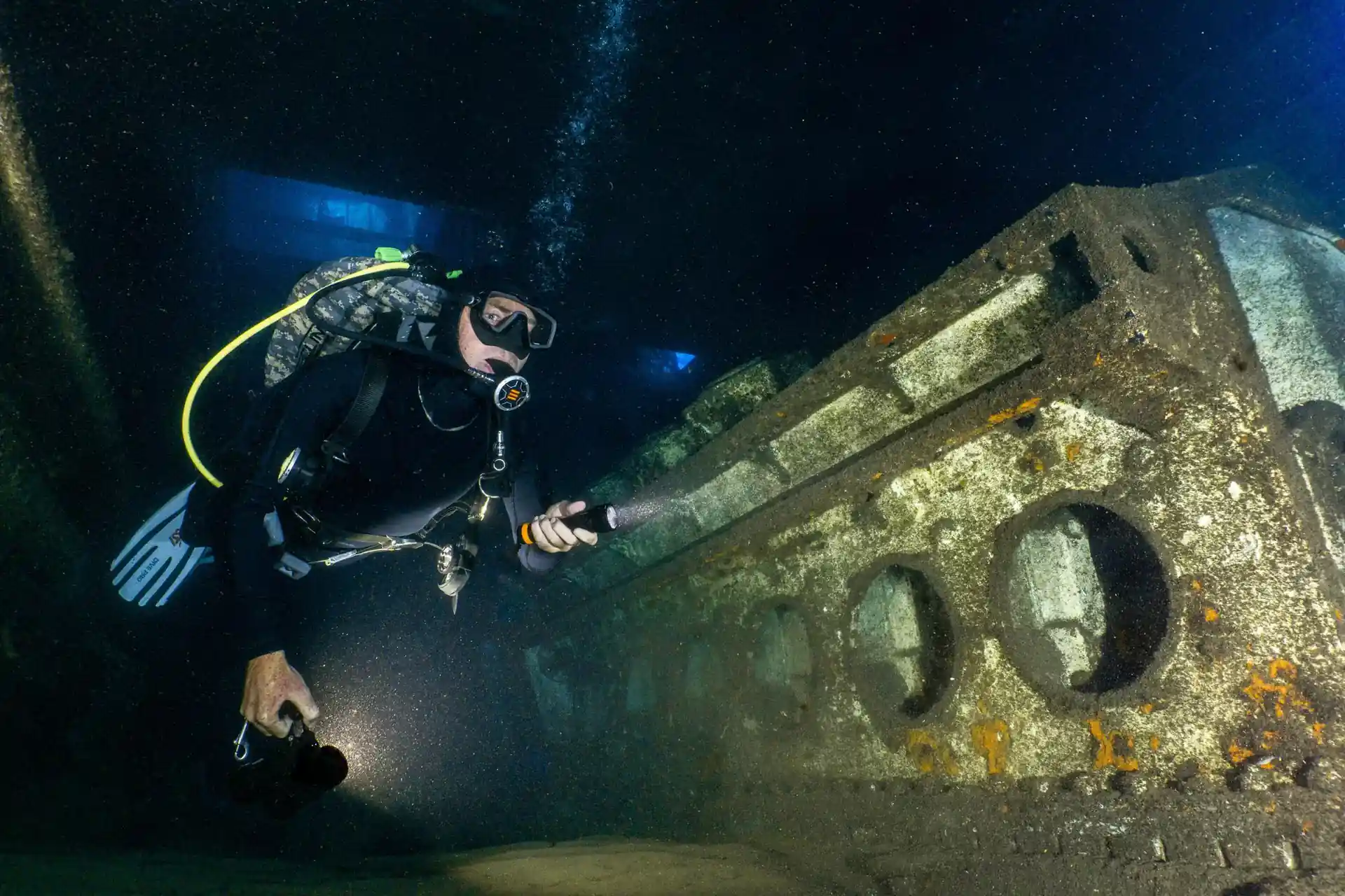 Dive shop photo