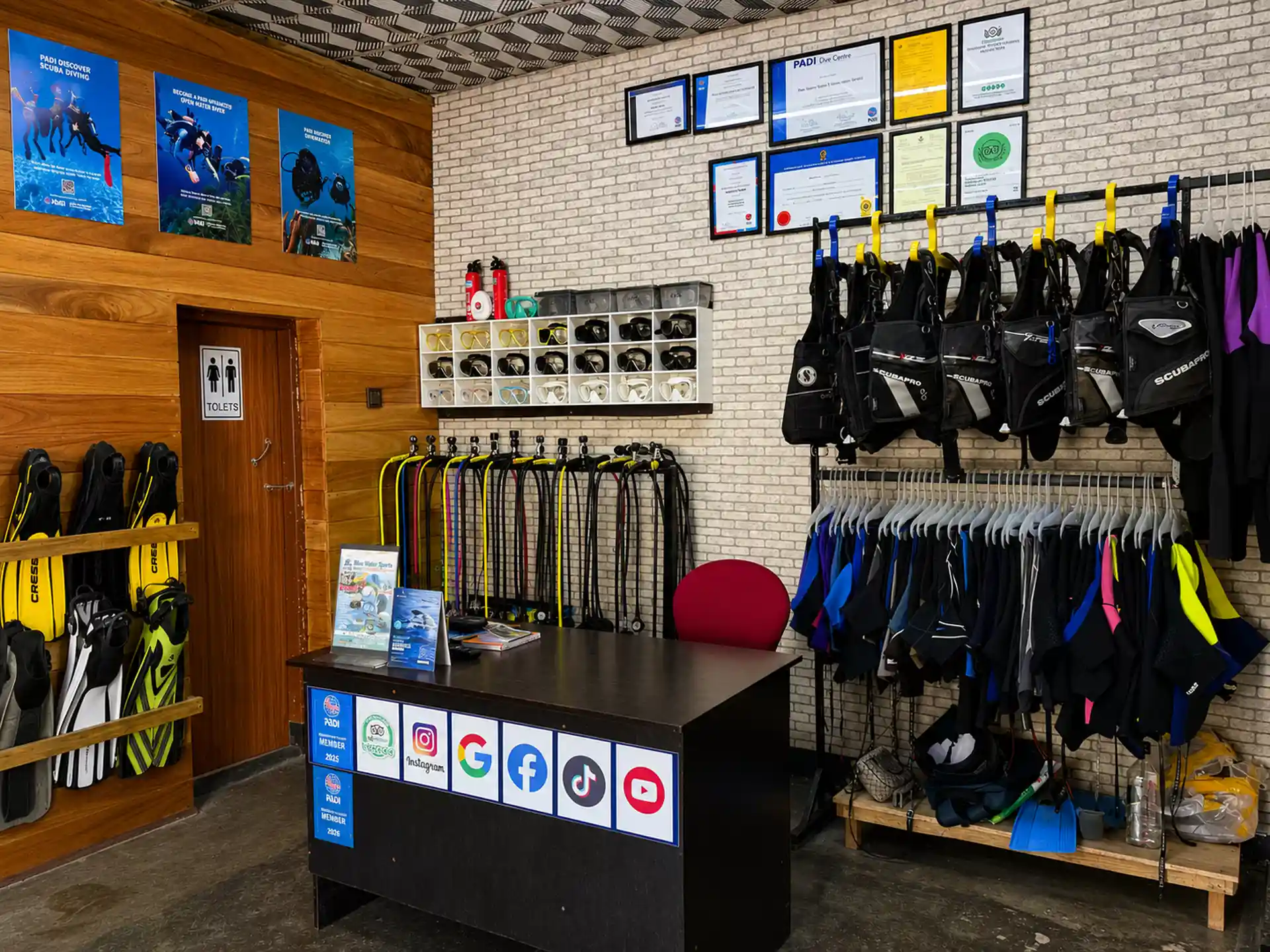 Photo du magasin de plongée