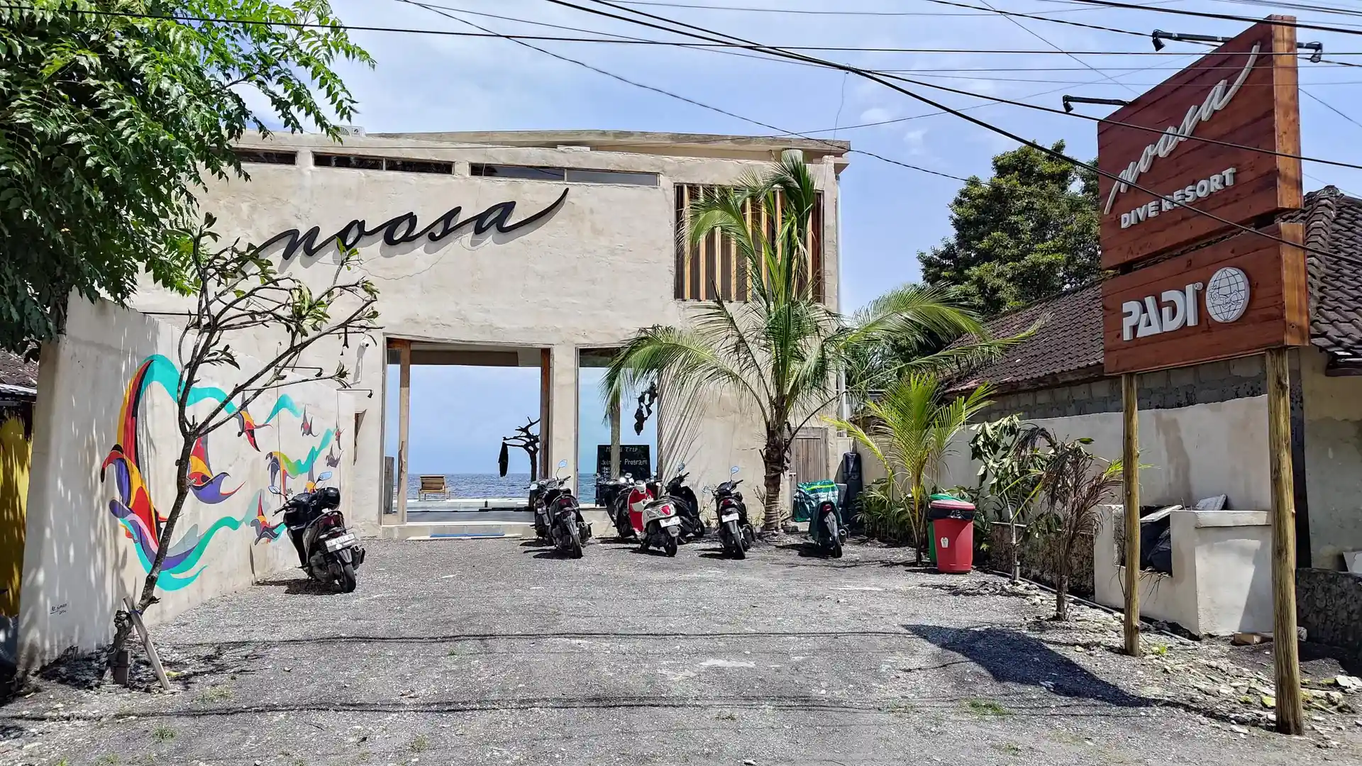 Dive shop photo