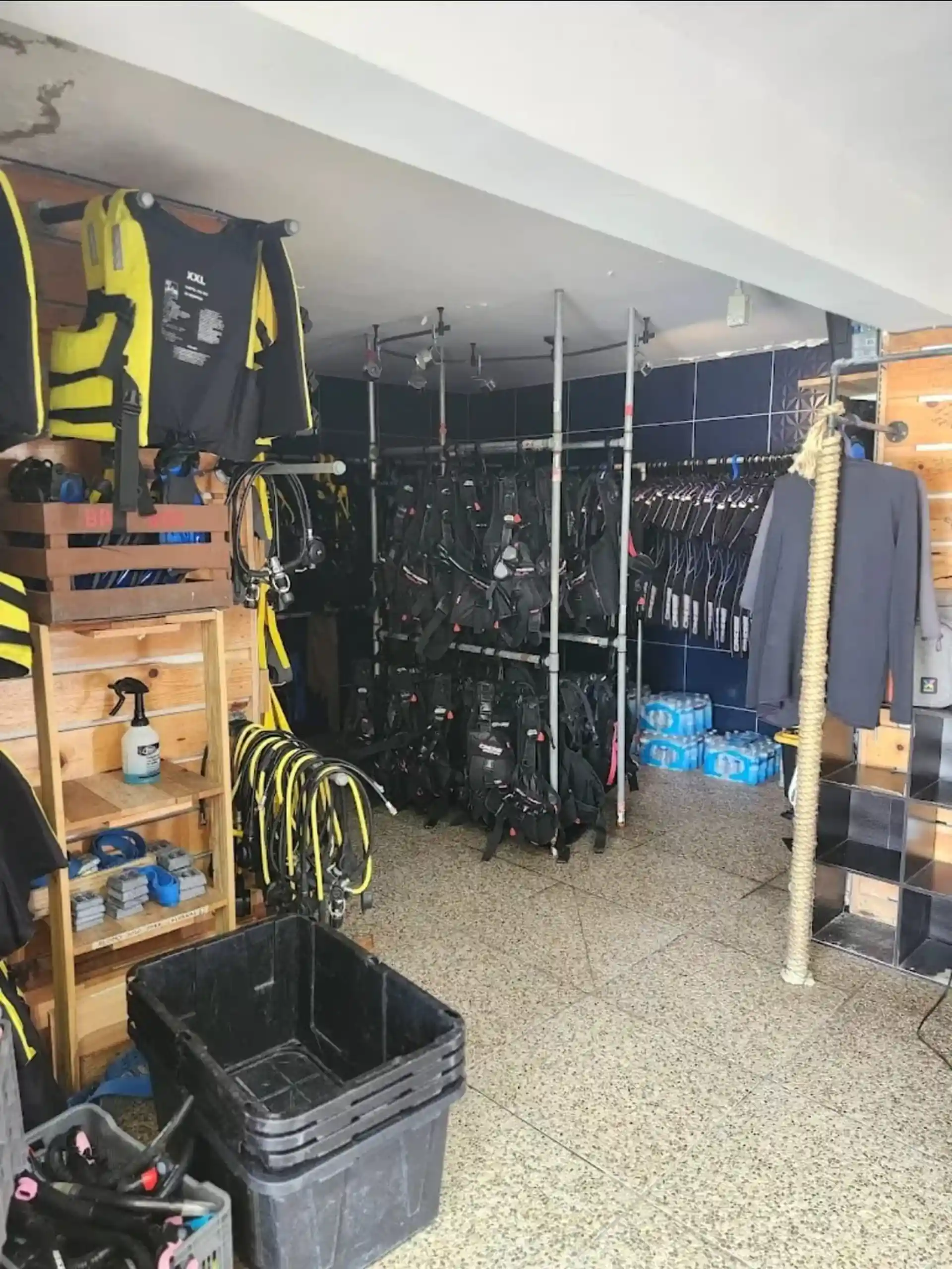 Scuba Equipment Manta Divers Cancun