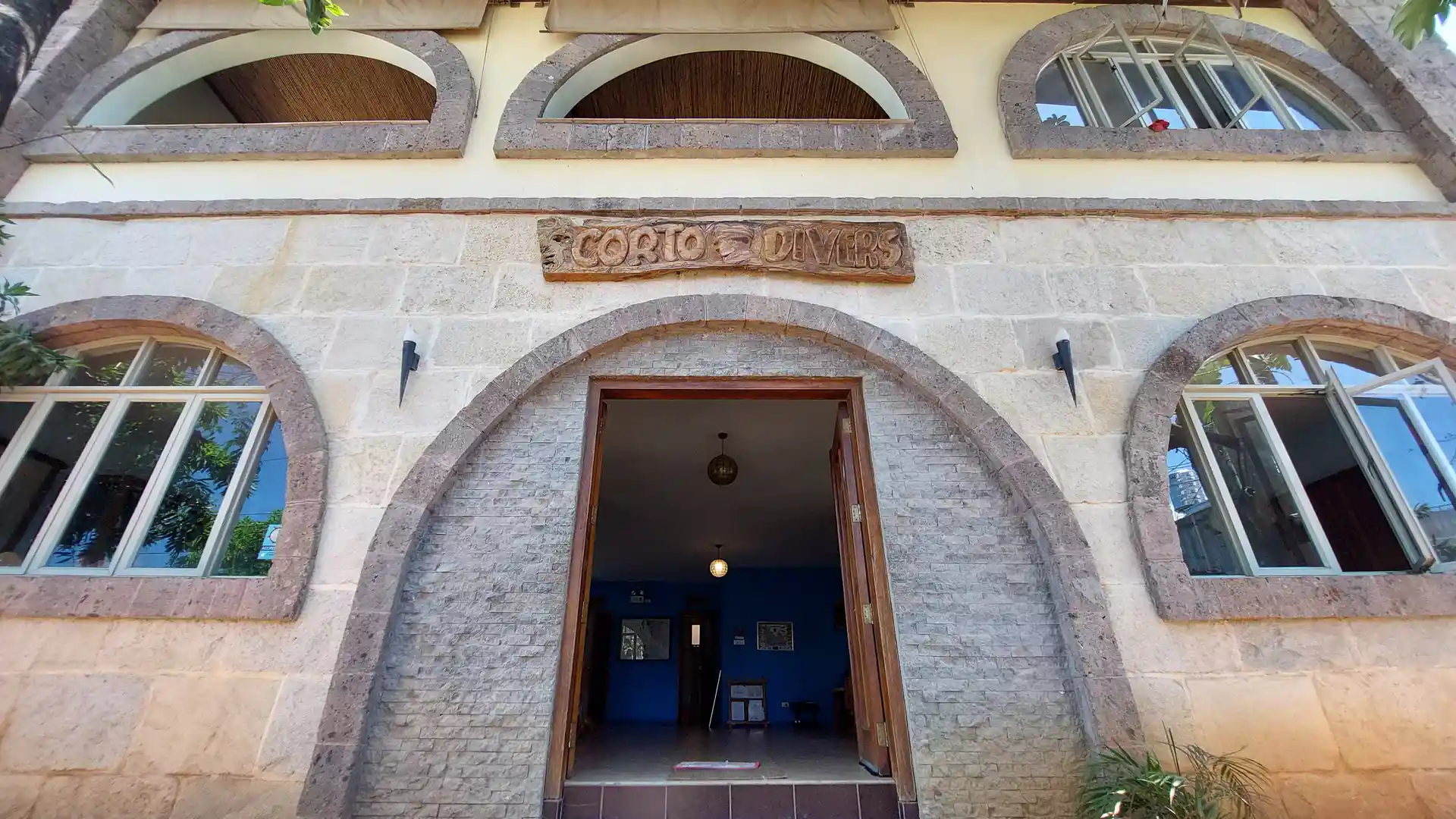 Main photo