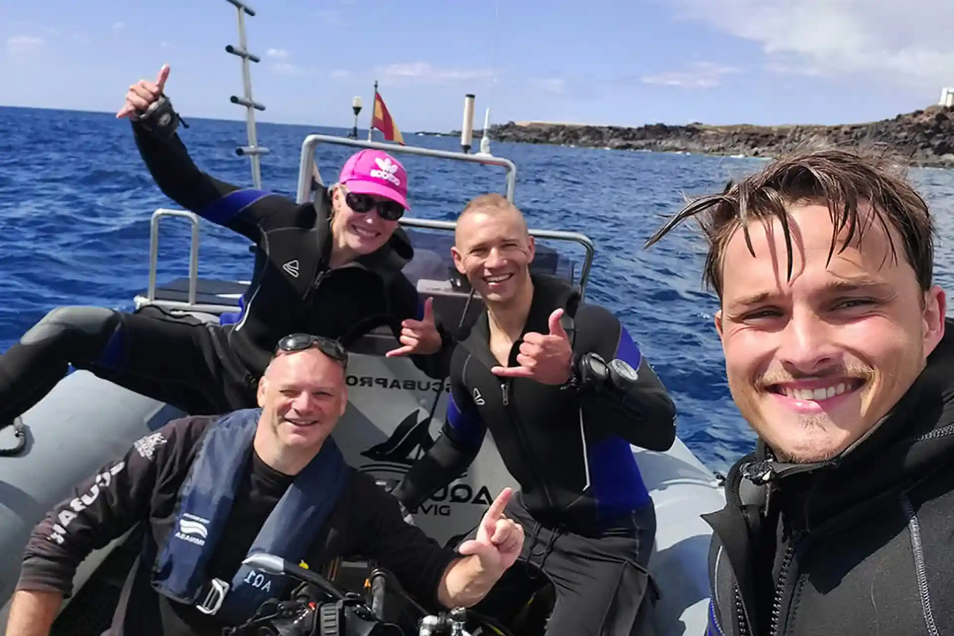 padi divemaster tenerife