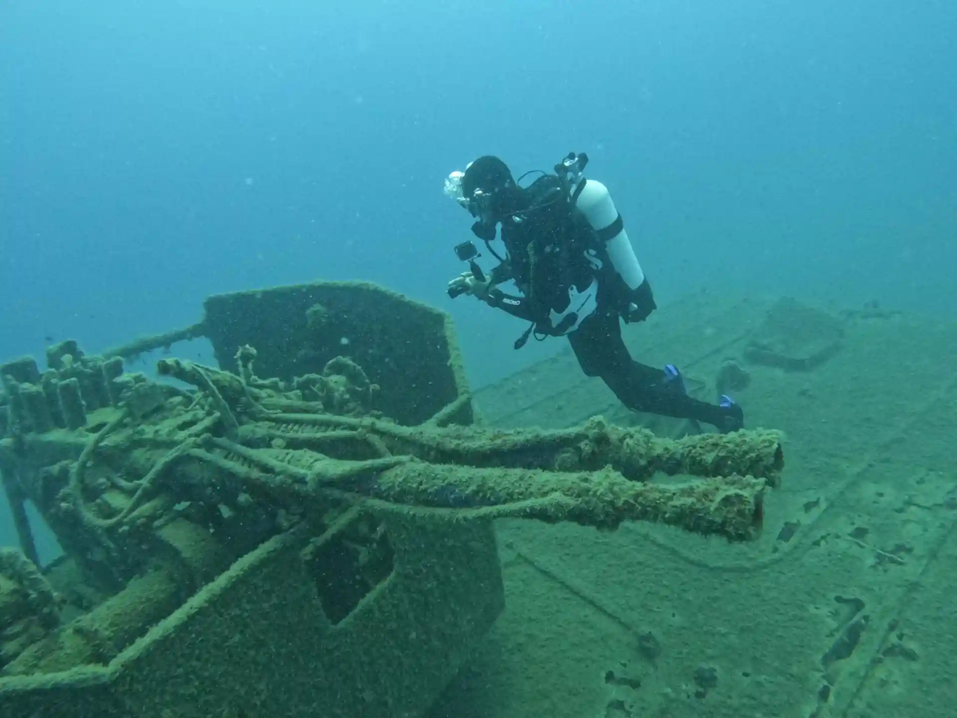 Dive shop photo