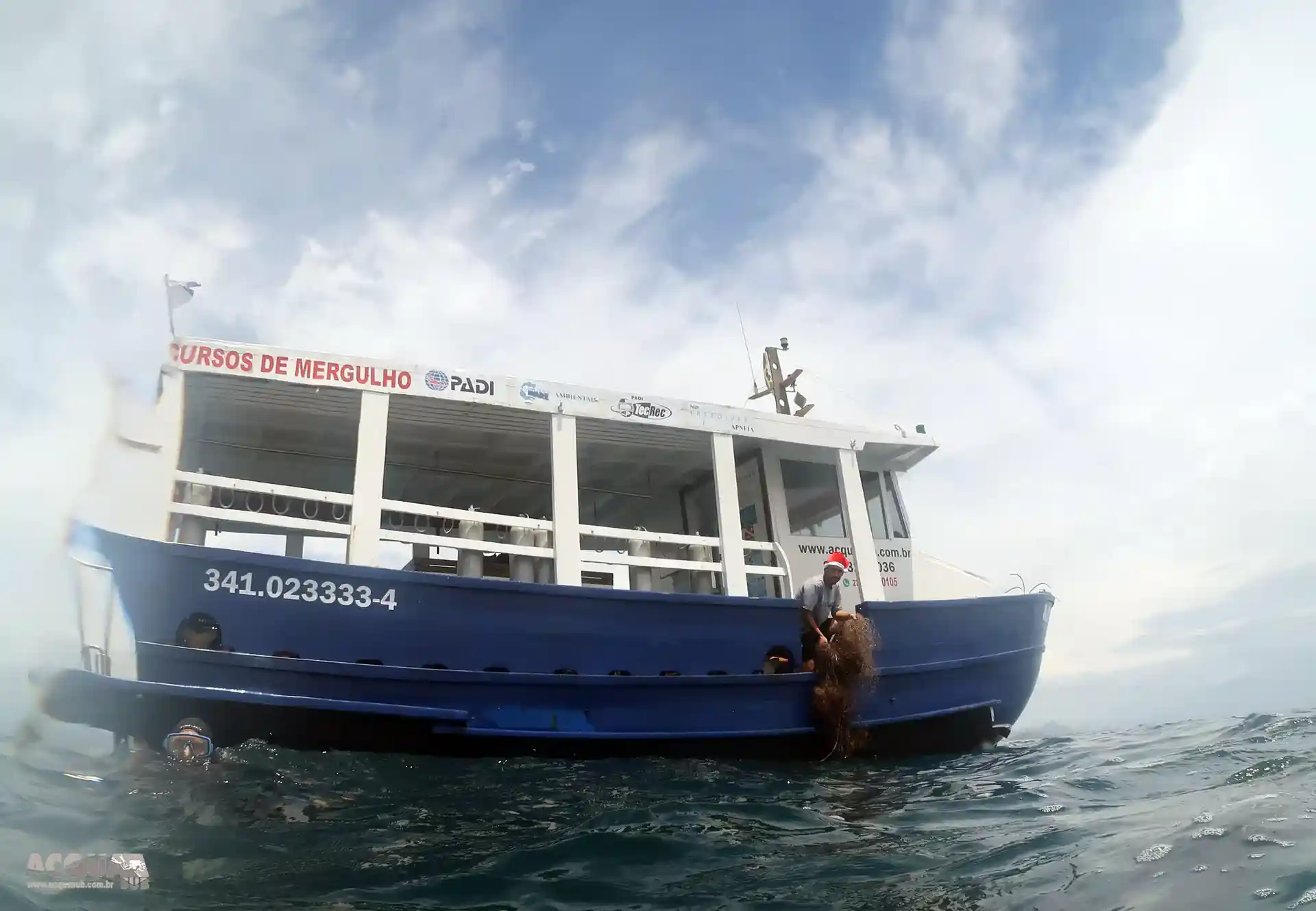 Foto de la tienda de buceo