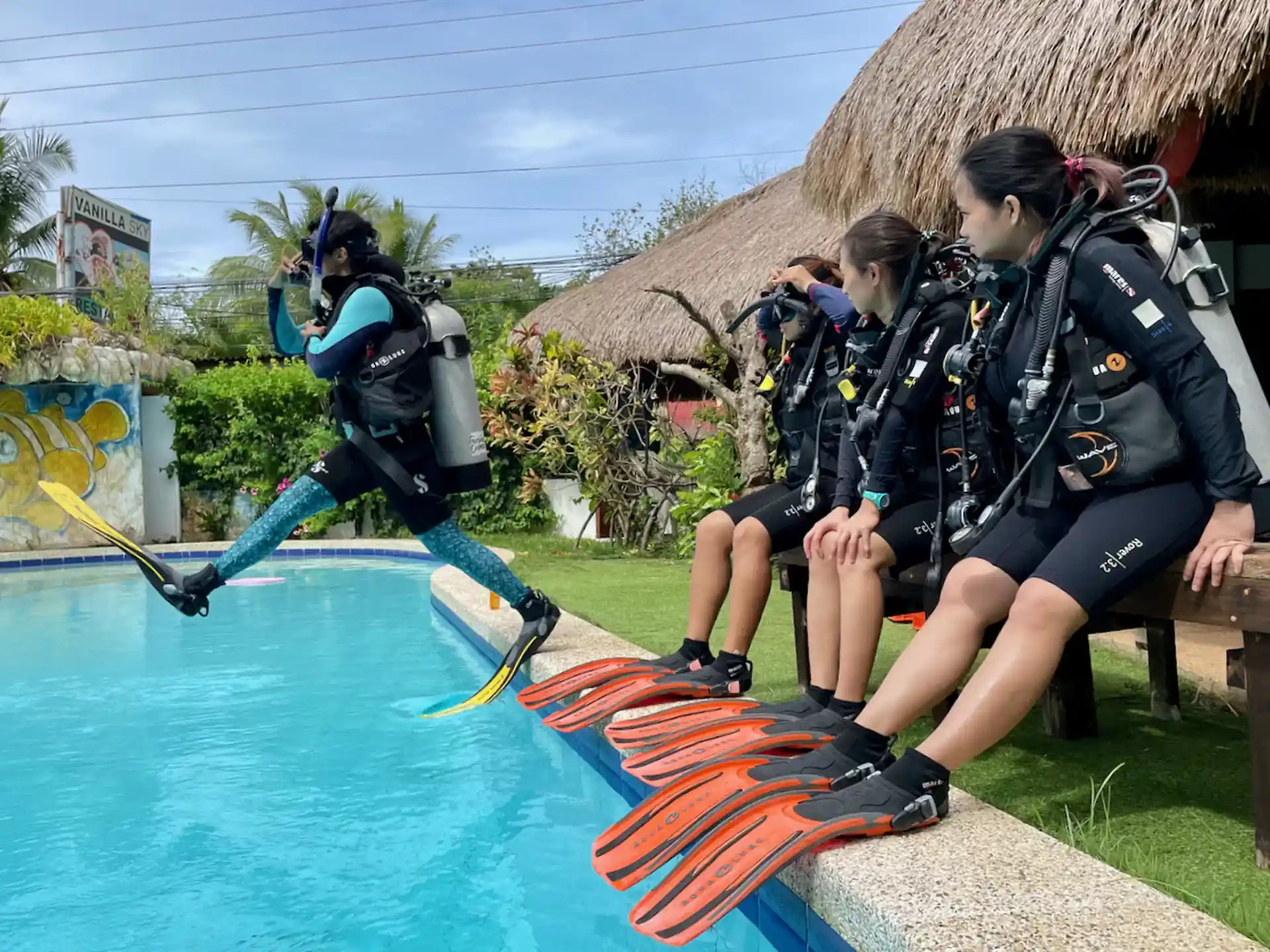 Giant stride into your dive adventure!