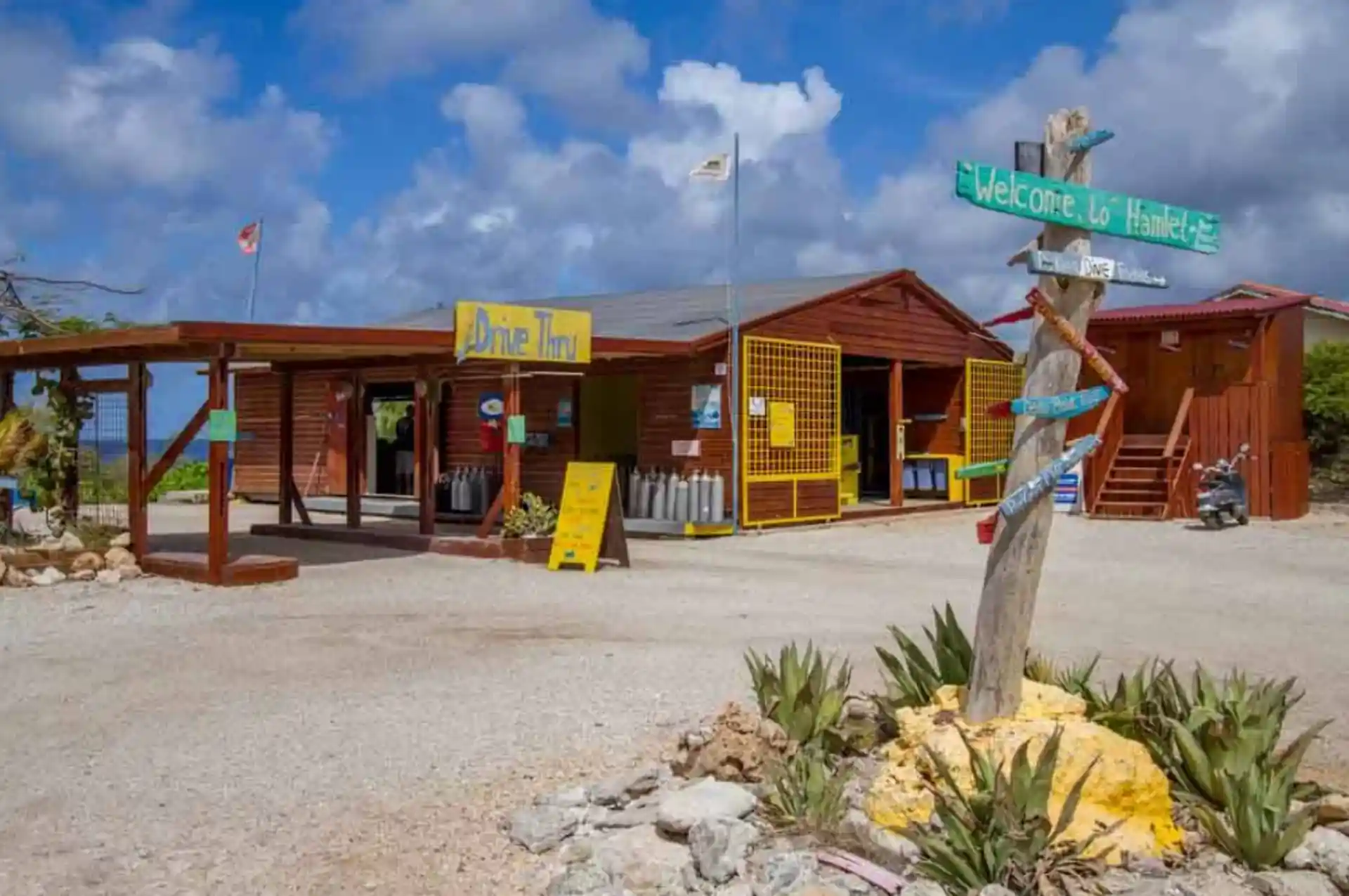 Dive shop photo