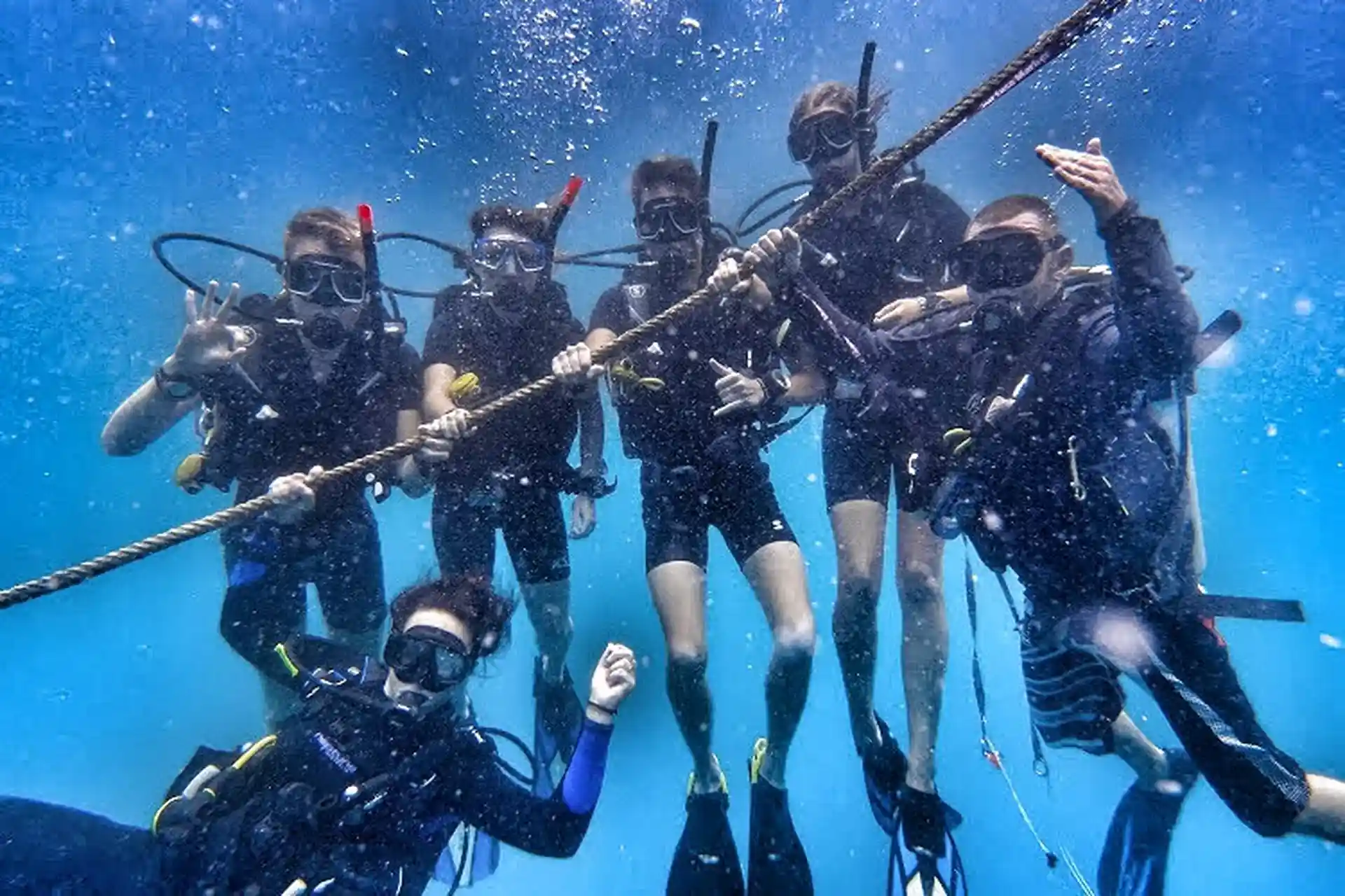 Dive shop photo