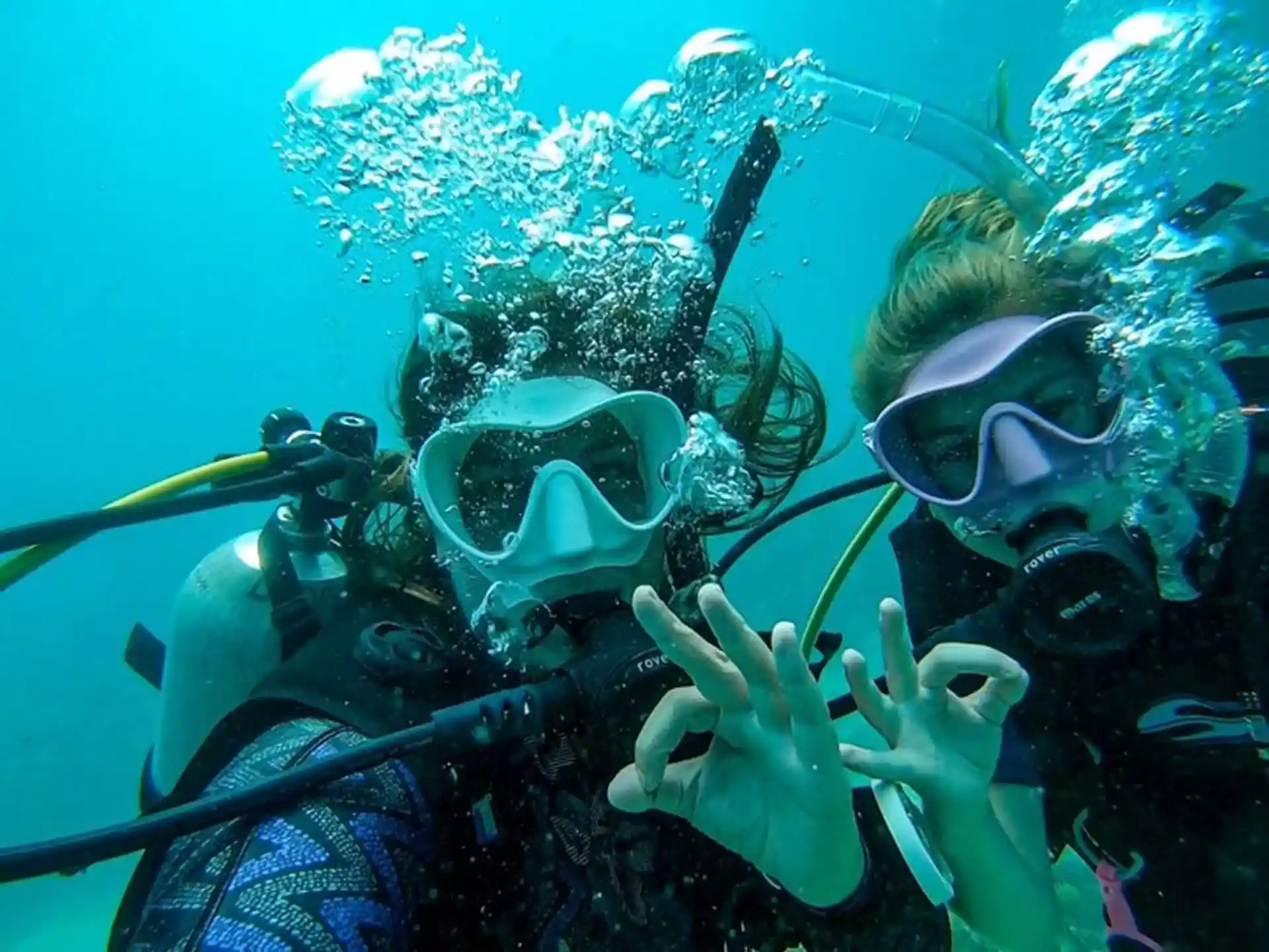 Dive shop photo