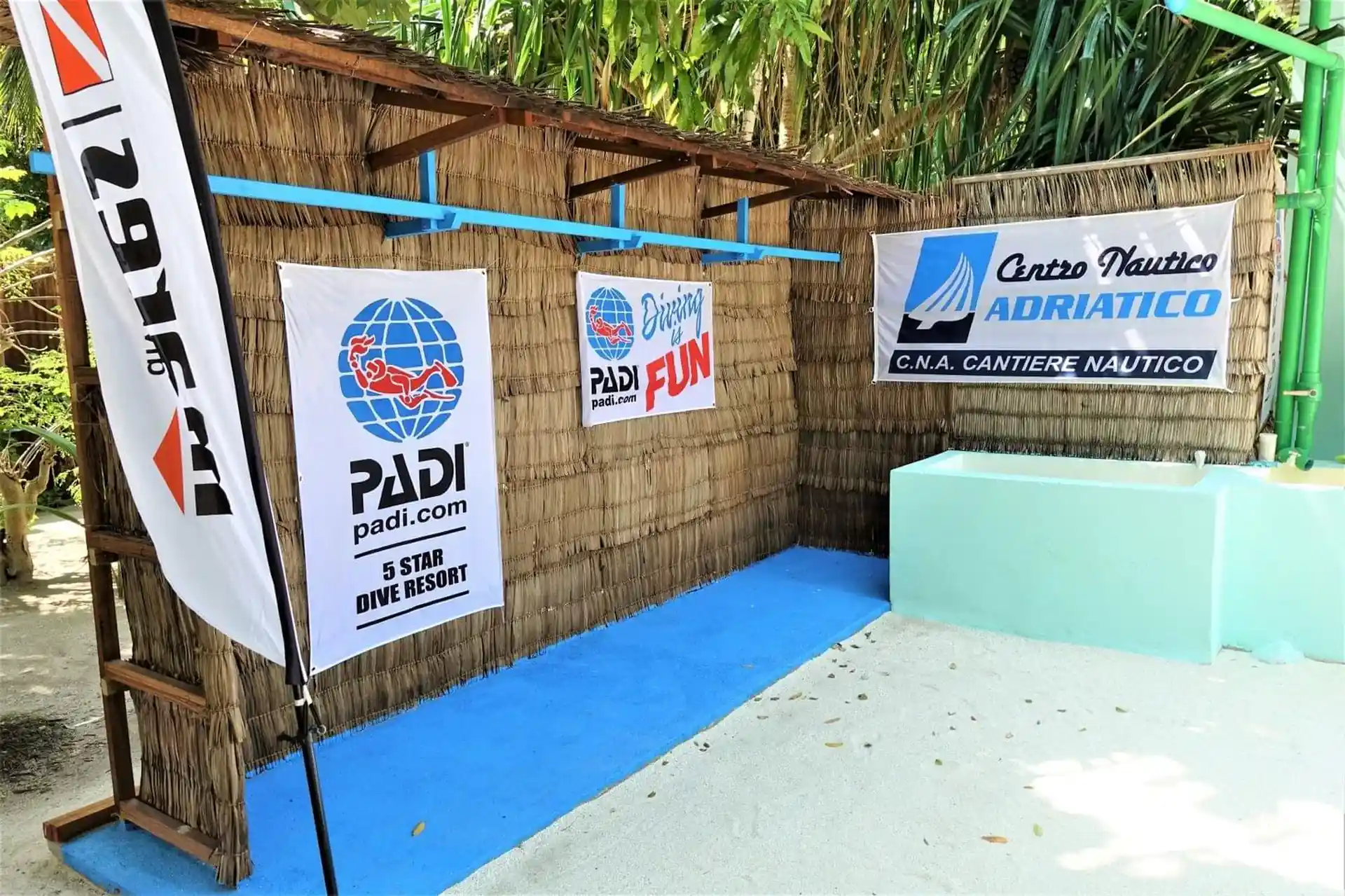 Dive shop photo