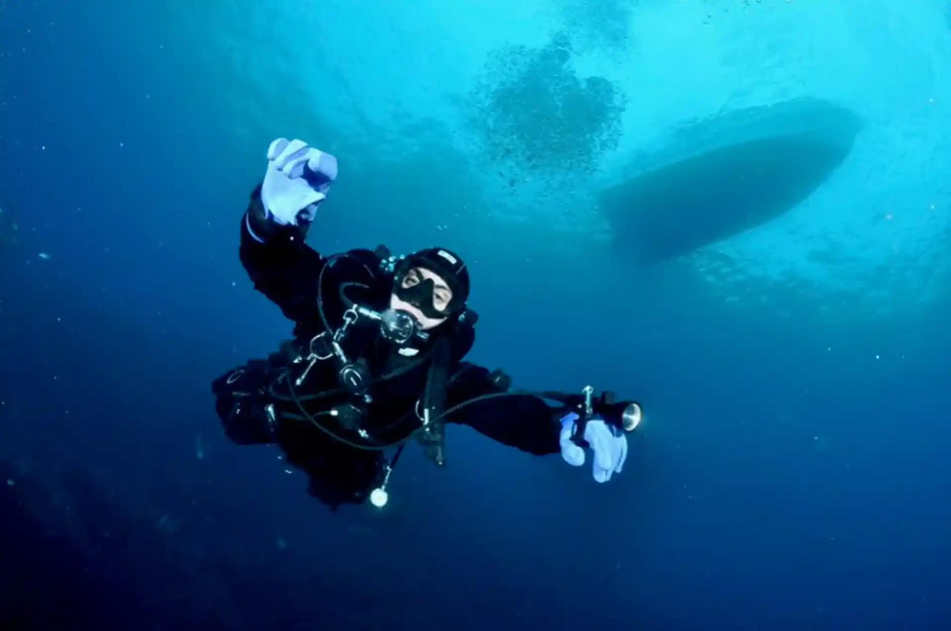 Discover drysuit diving in Portofino