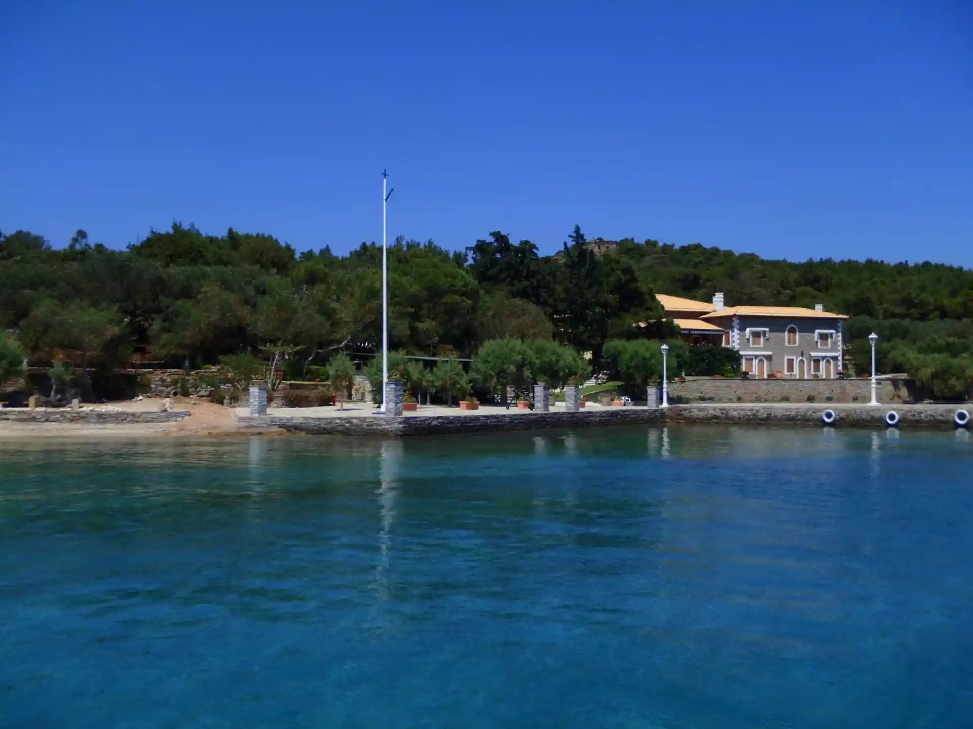 Dive shop photo