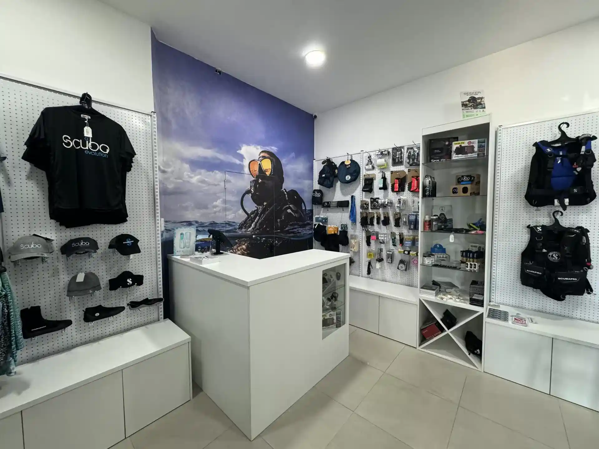 Dive shop photo