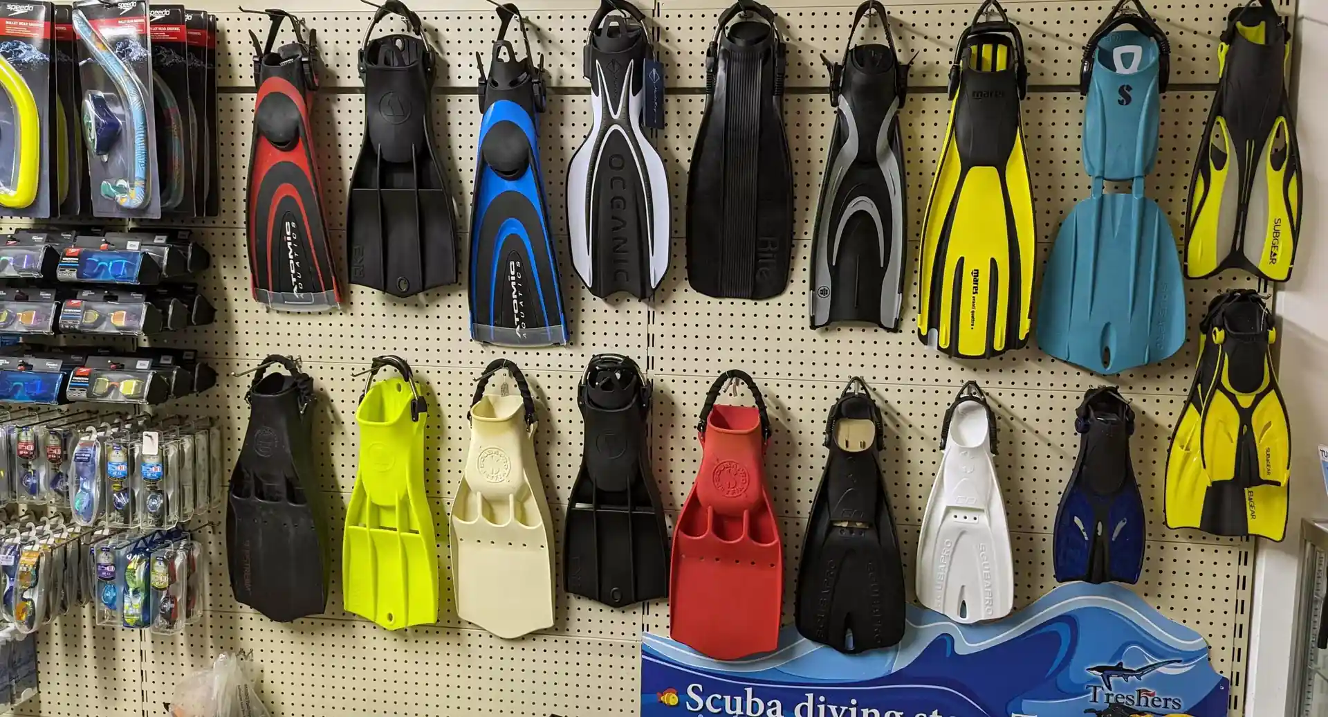 Dive shop photo