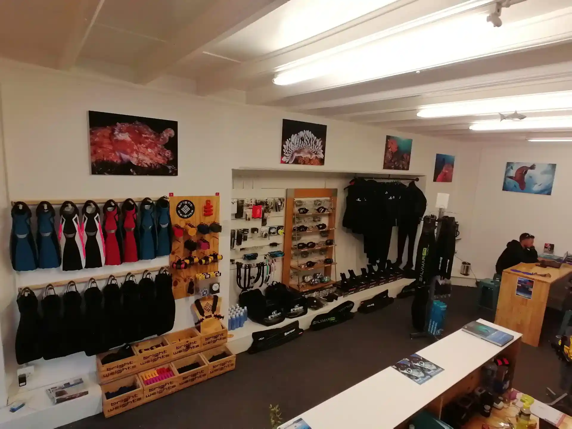 Dive shop photo