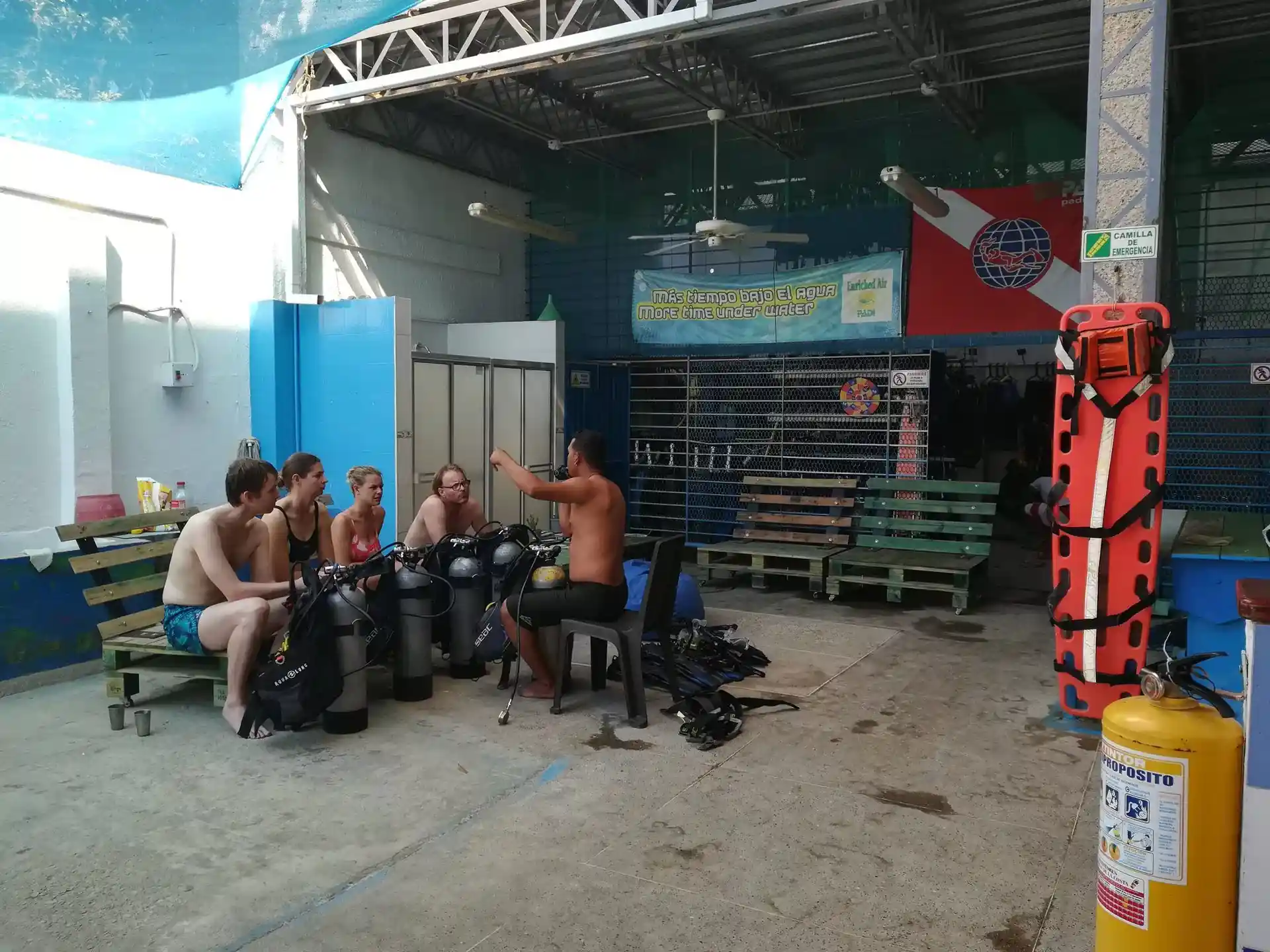 Dive shop photo