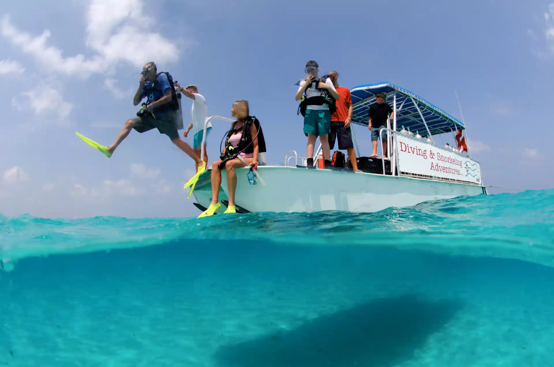 Dive from our floating classroom and dedicated dive boat for new divers. Zero peer pressure and perfect for beginners and new divers.  Enjoy lots of shade and comfort on board and a large dive ladder to make it easy to get out after your dive.
