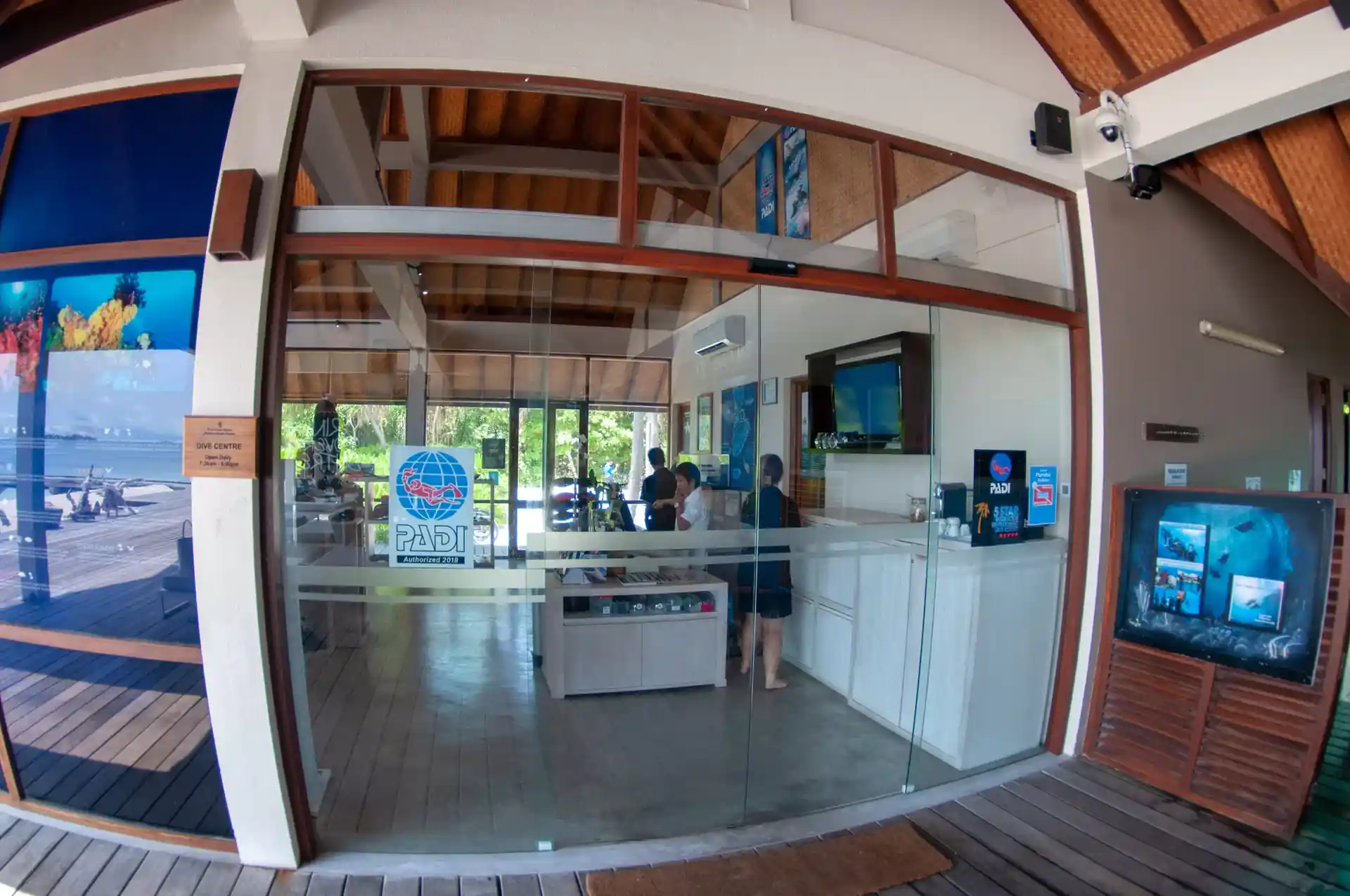 Dive shop photo