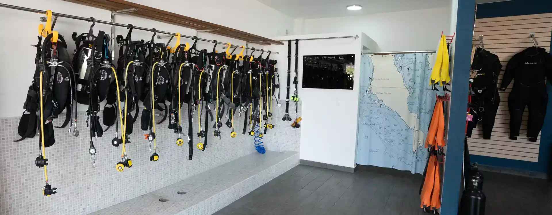 Dive shop photo