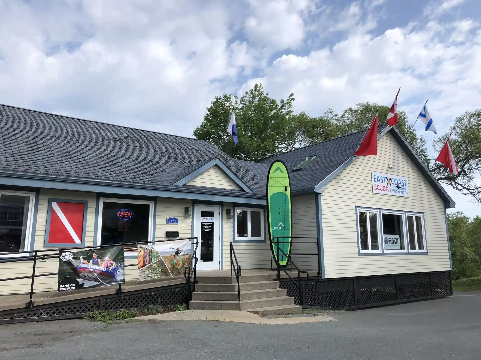 East Coast Scuba & Watersports PADI 5 Star IDC and Tec Rec Centre