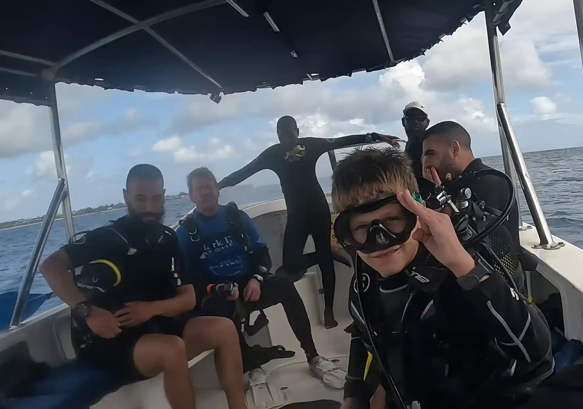 Students preparing for their training dive from the Ocean Spirit dive boat.