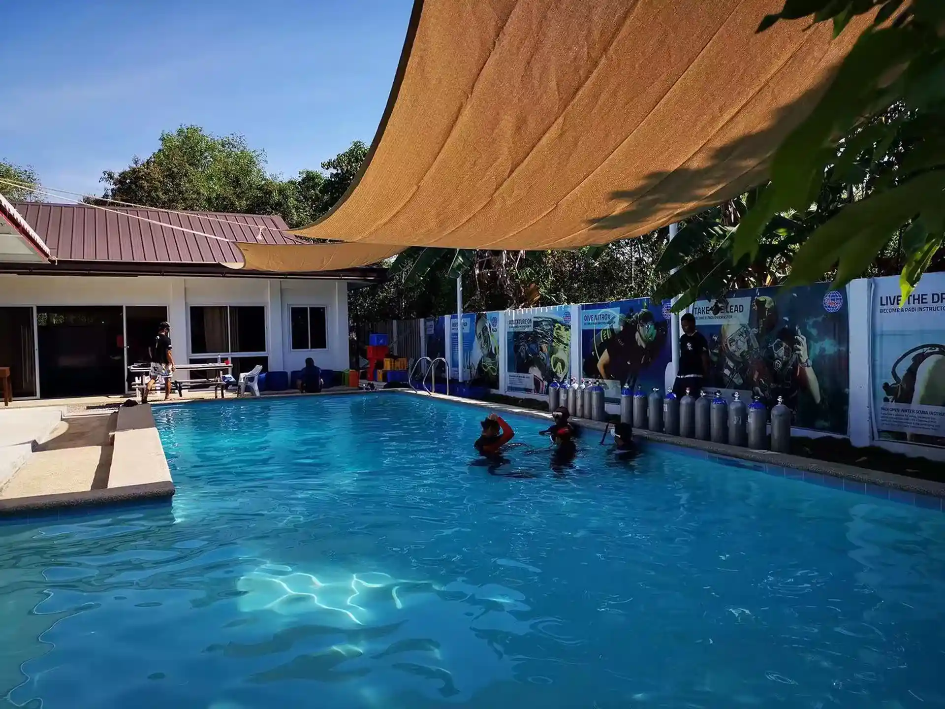 Confined water training