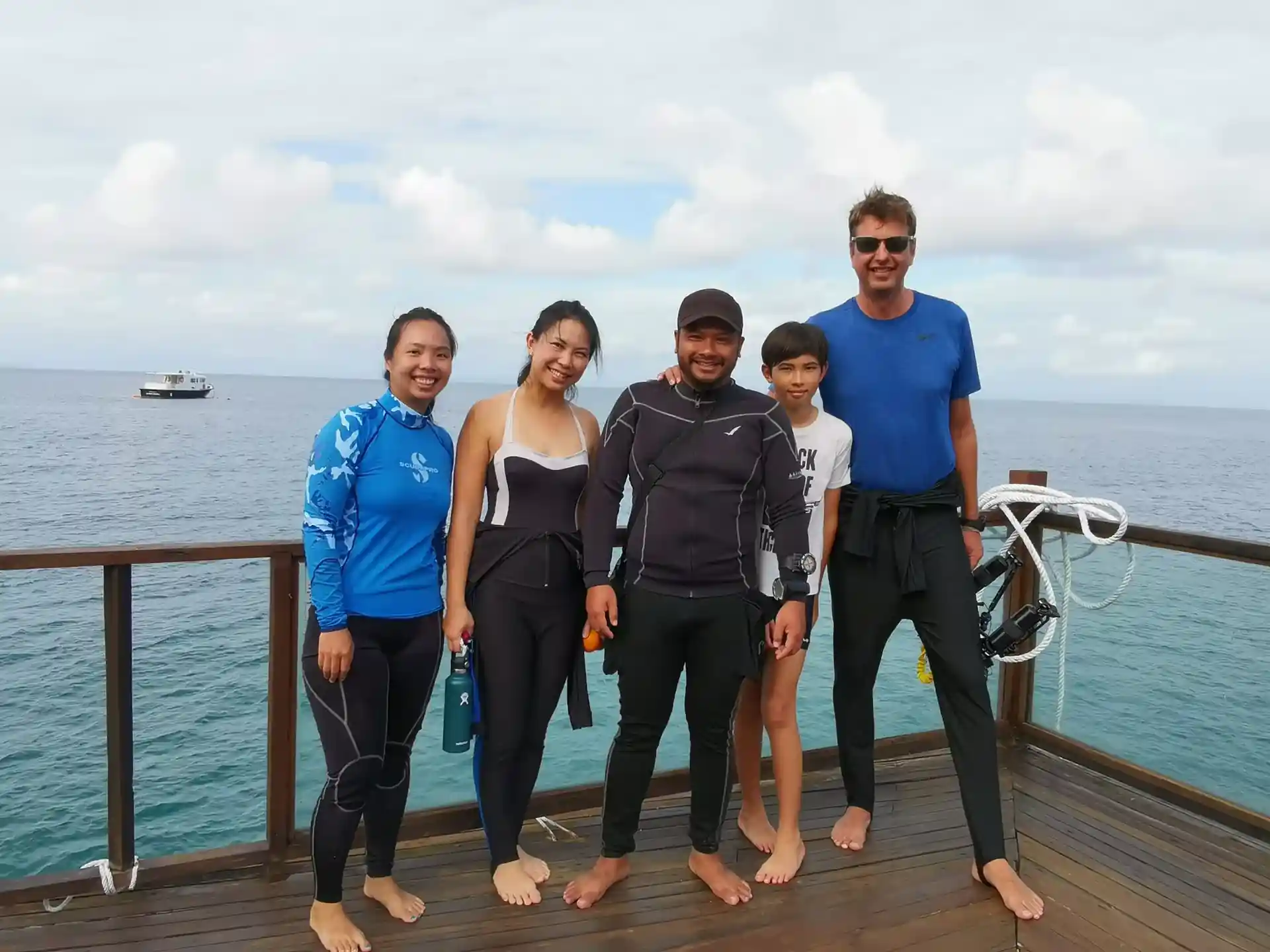 Dive shop photo