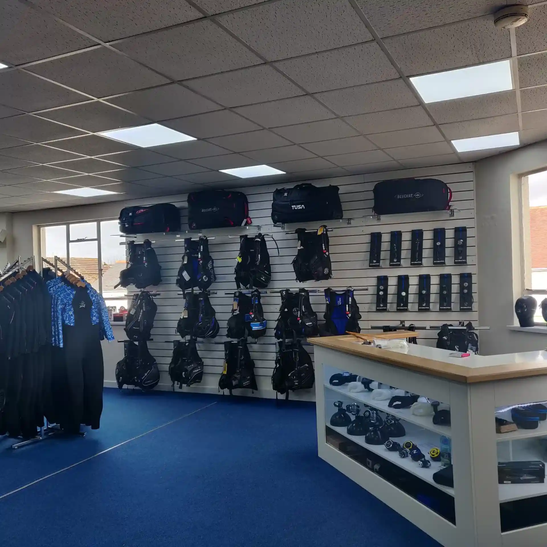 Dive shop photo