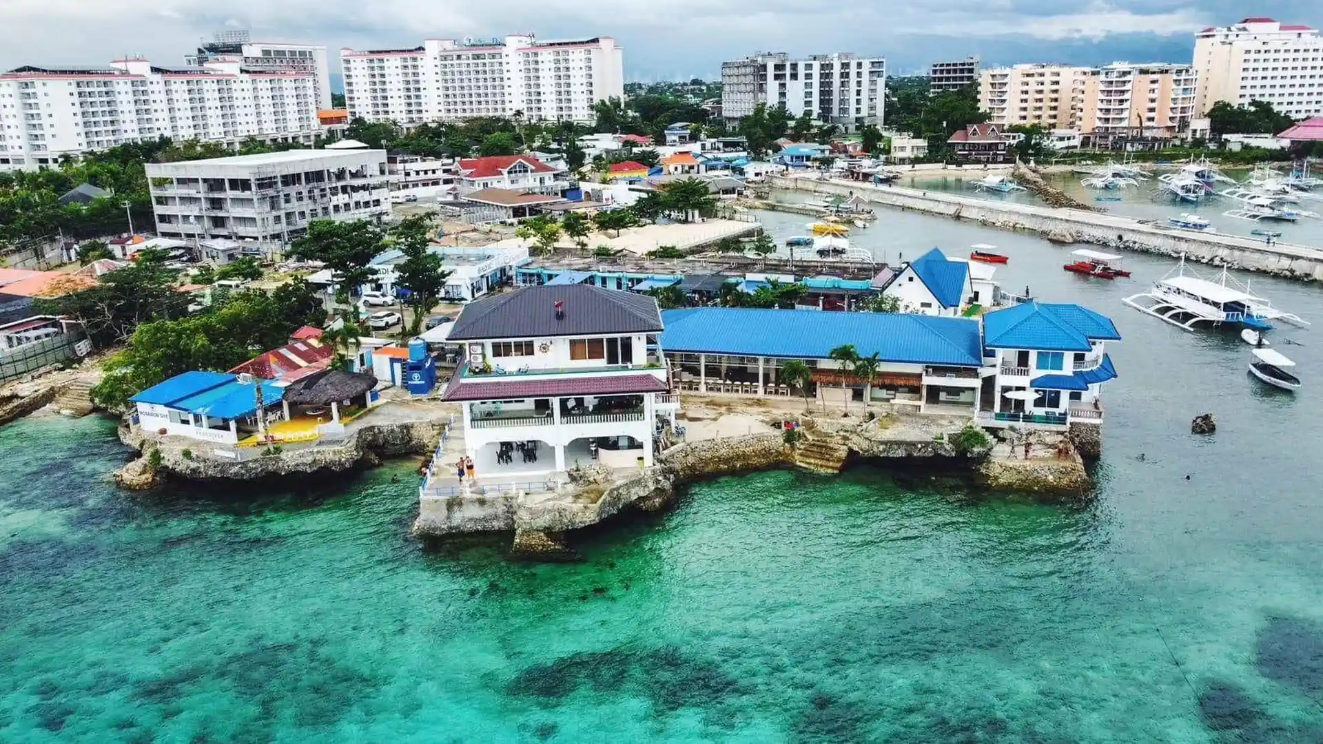 Kontiki Marina where we carry out our training