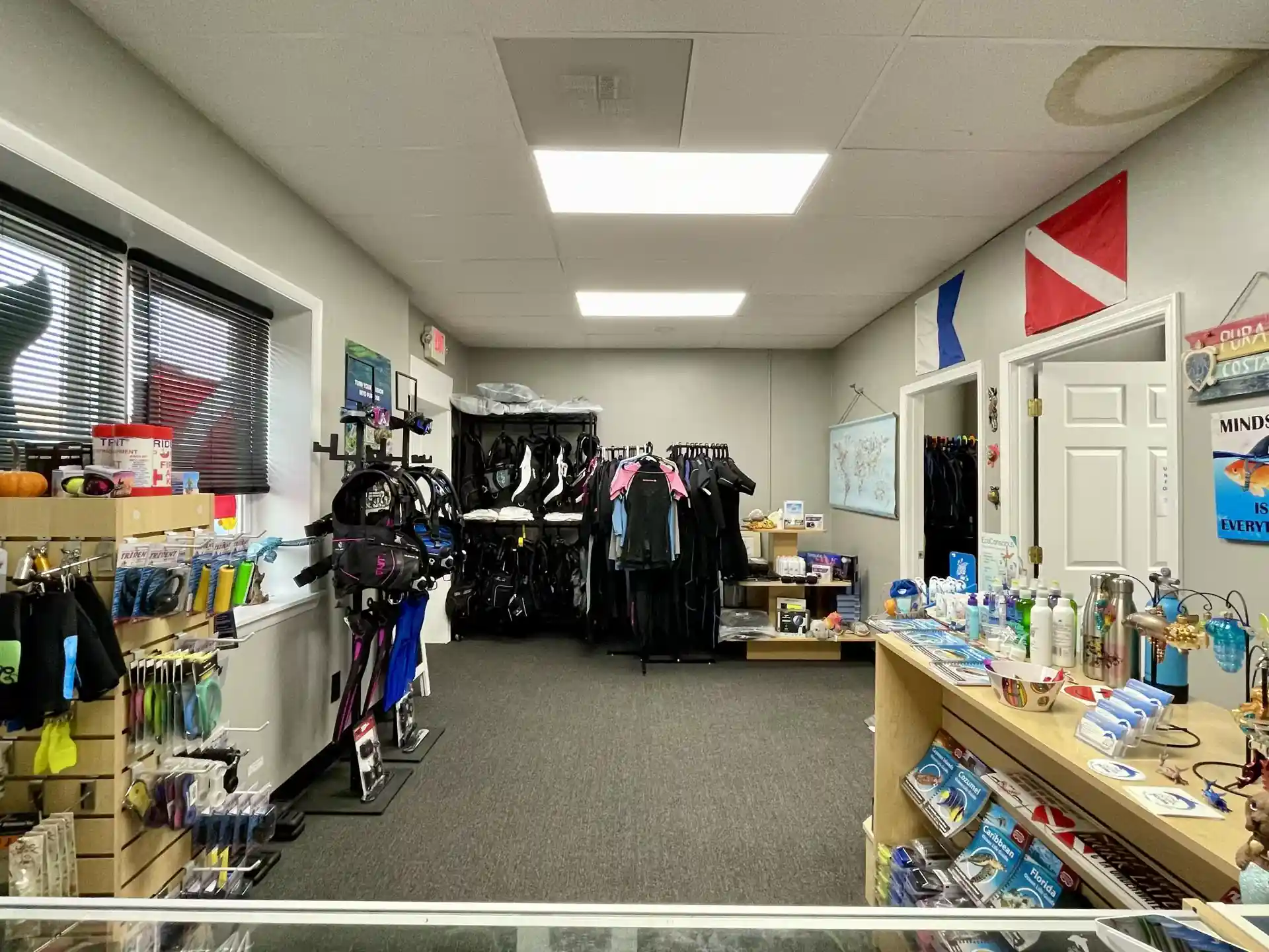 Dive shop photo