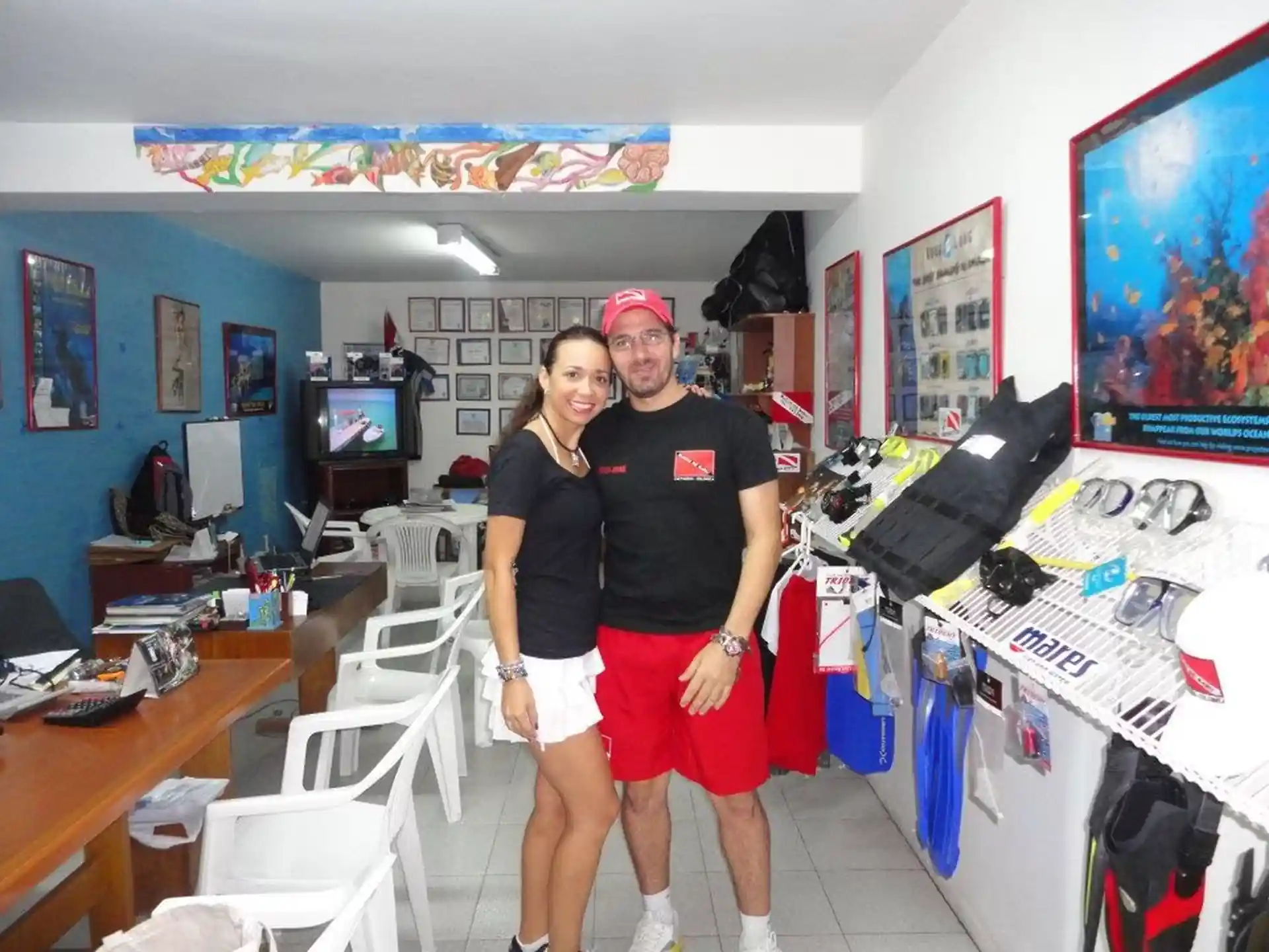 Dive shop photo