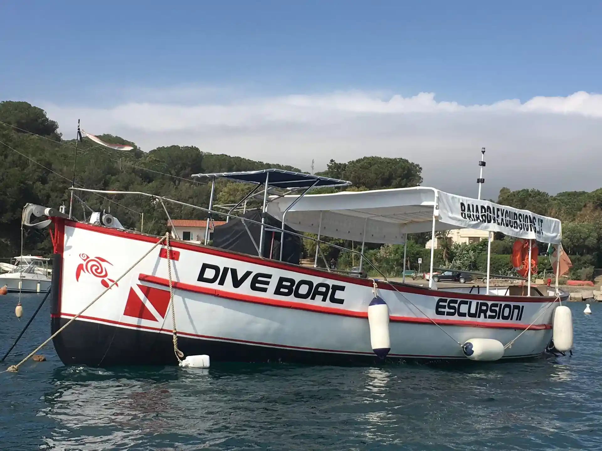 Dive shop photo