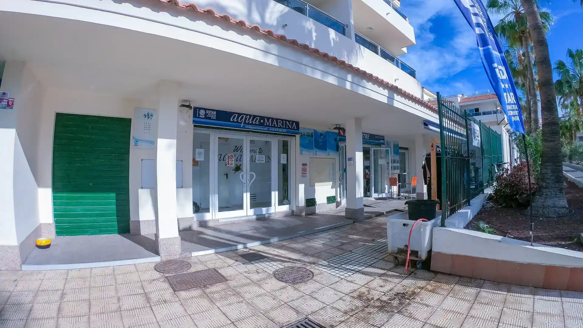 Dive shop photo