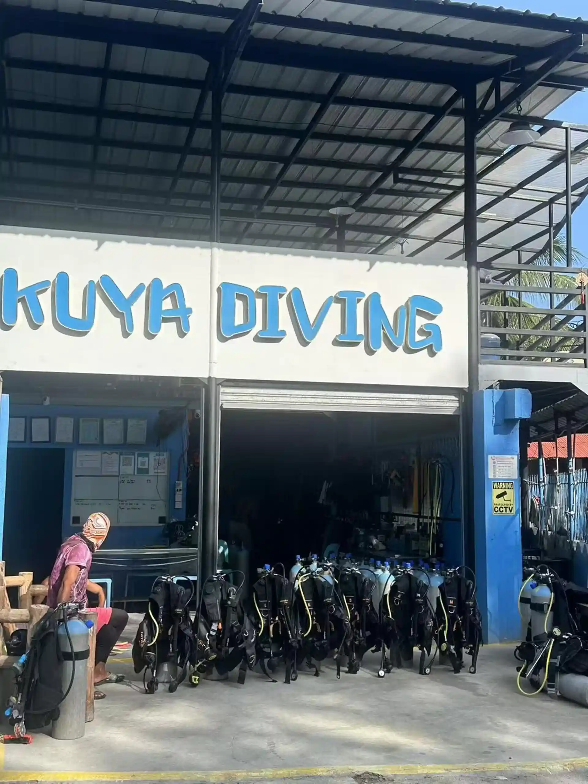 Foto de la tienda de buceo