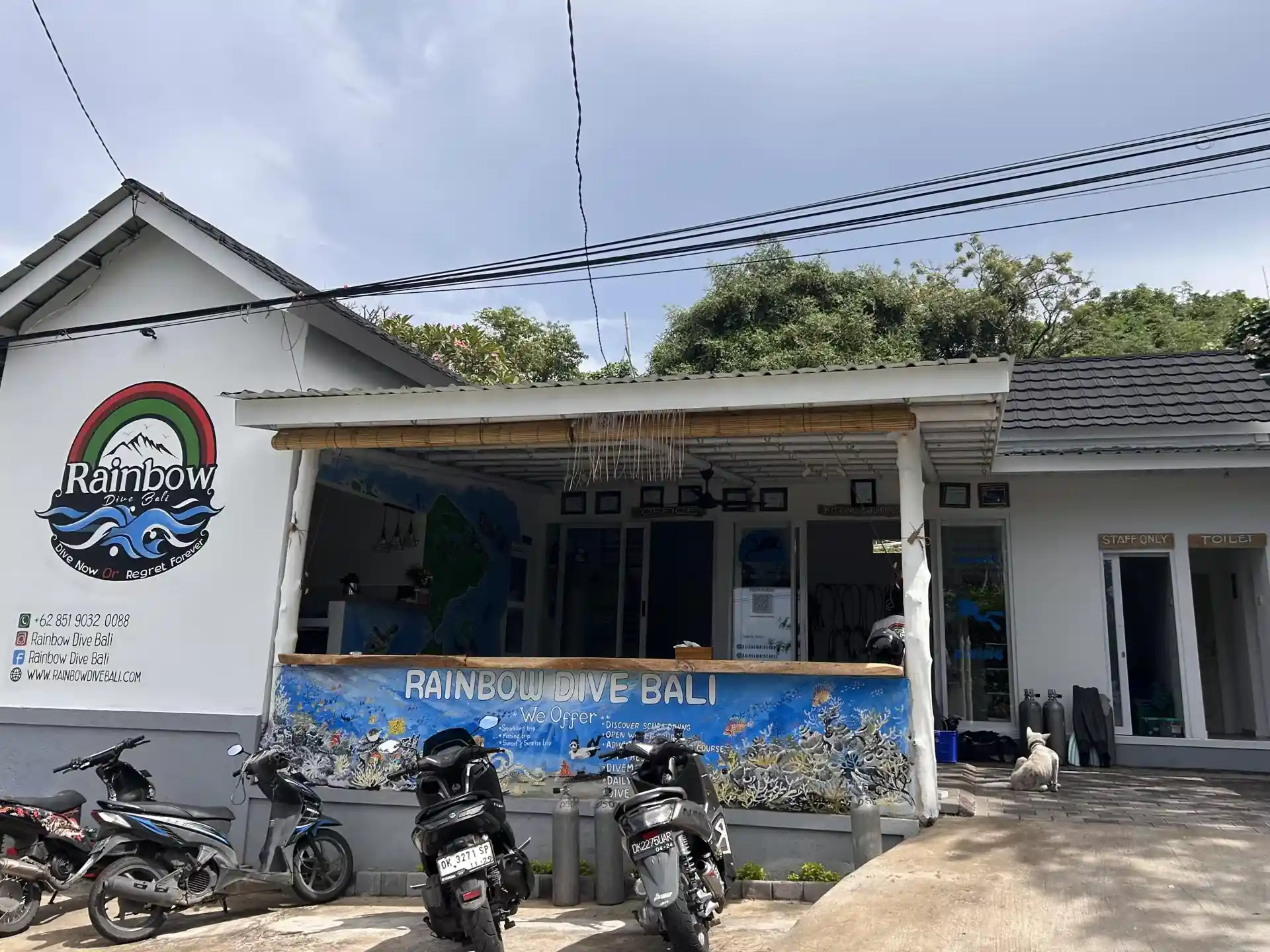 Dive shop photo