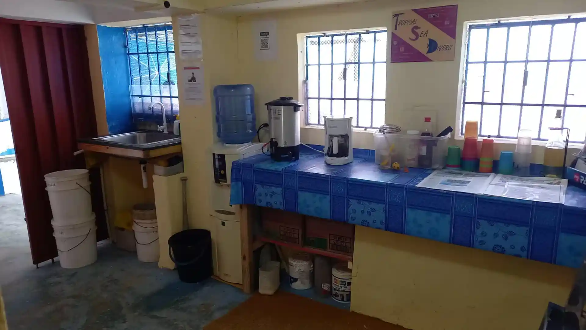 Foto de la tienda de buceo